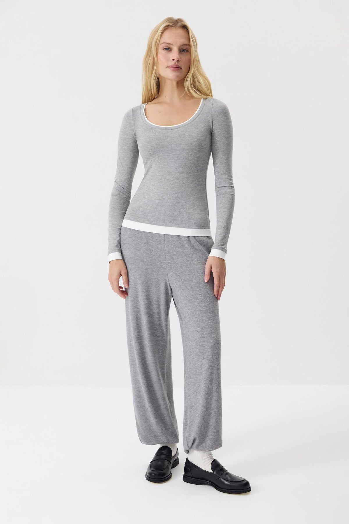 Women's Soft Modal Long Sleeve U-Neck Button Fitted Top