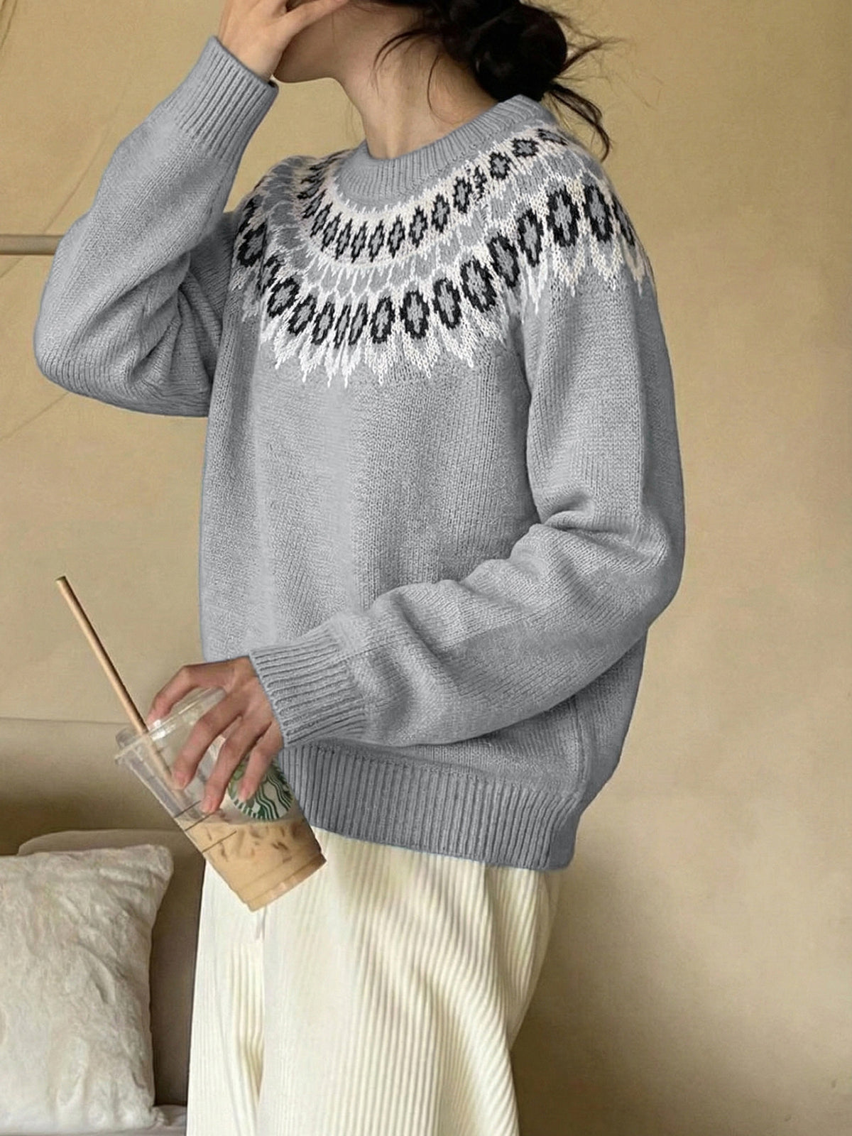 Women's Fair Isle Crew Neck Long Sleeve Knit Sweater