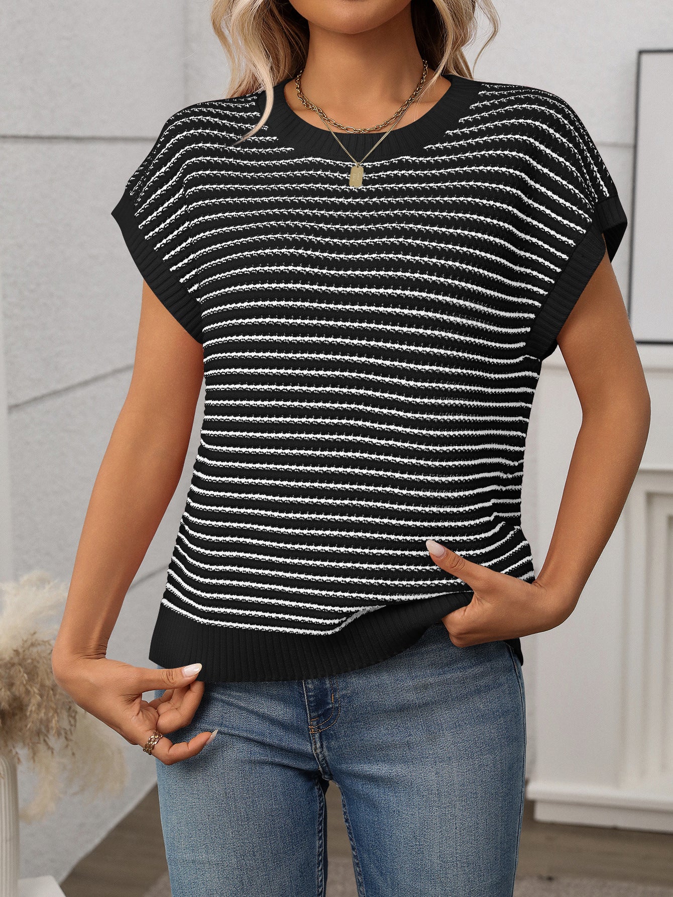 Red Stripe Lightweight Knit Short Sleeve Sweater Top