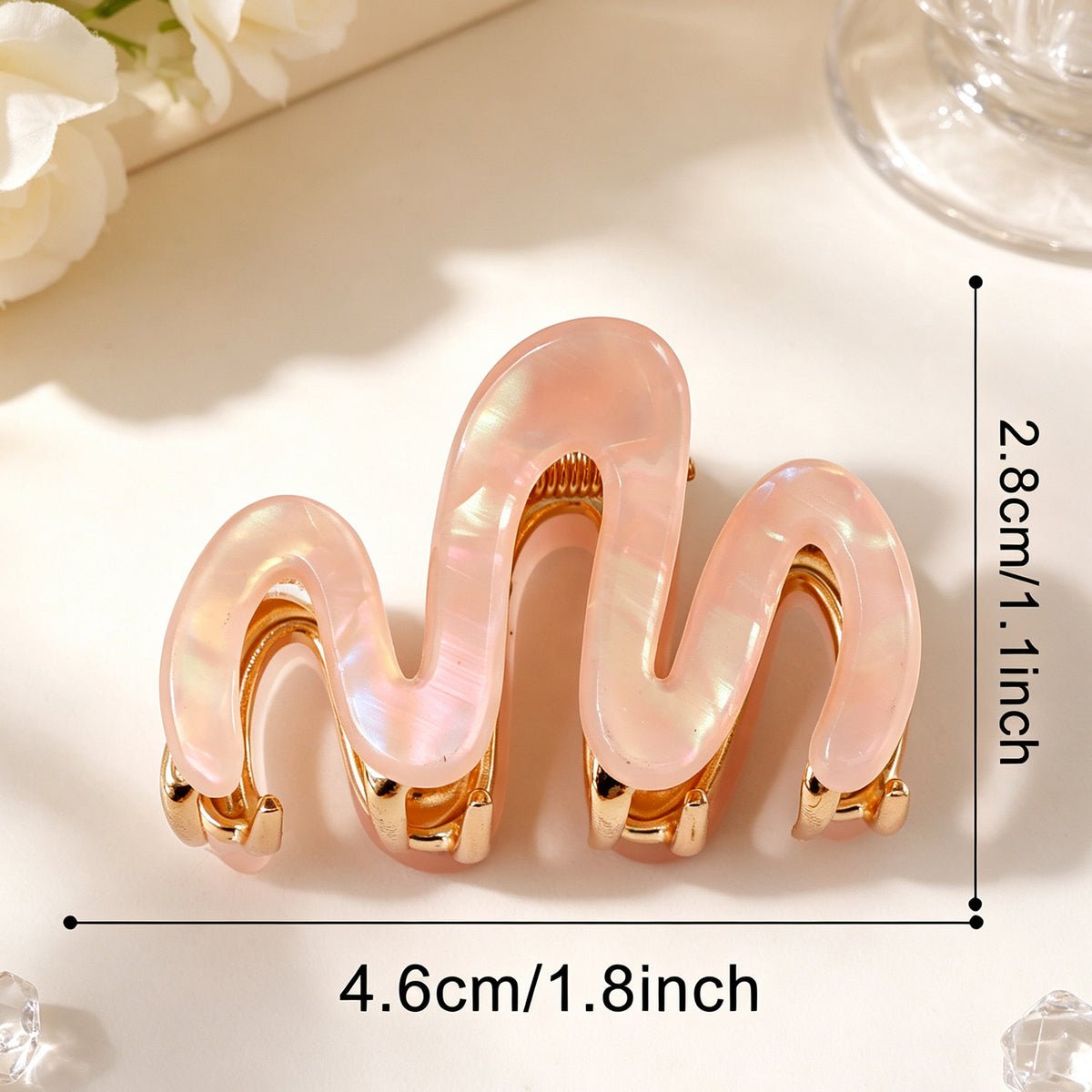 Pearlescent Wave M Shape Hair Claw Clip