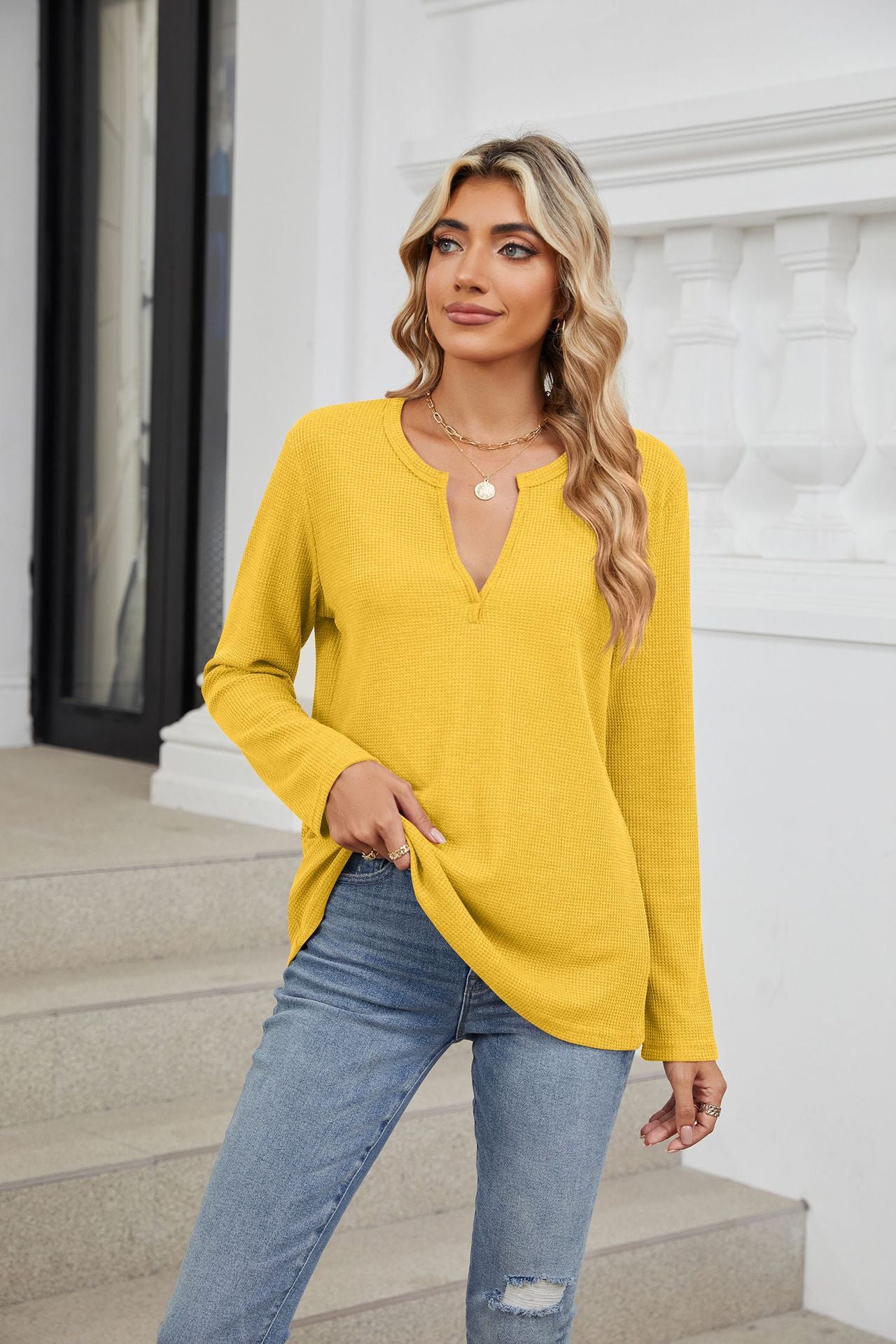 Loose V-neck Long-sleeved Solid Color Casual T-shirt