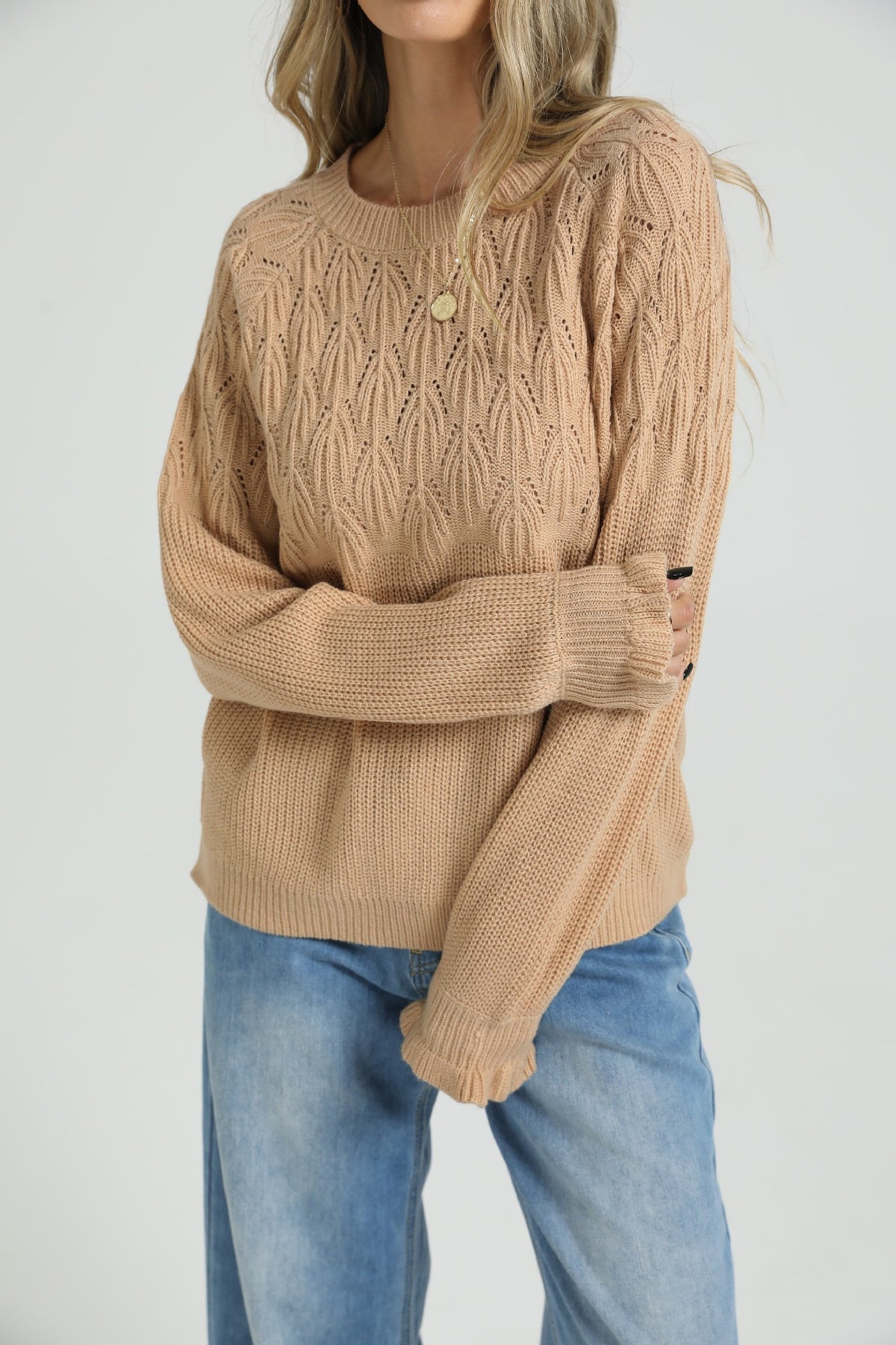 Women's Oversized Crew Neck Chunky Knit Pullover Sweater