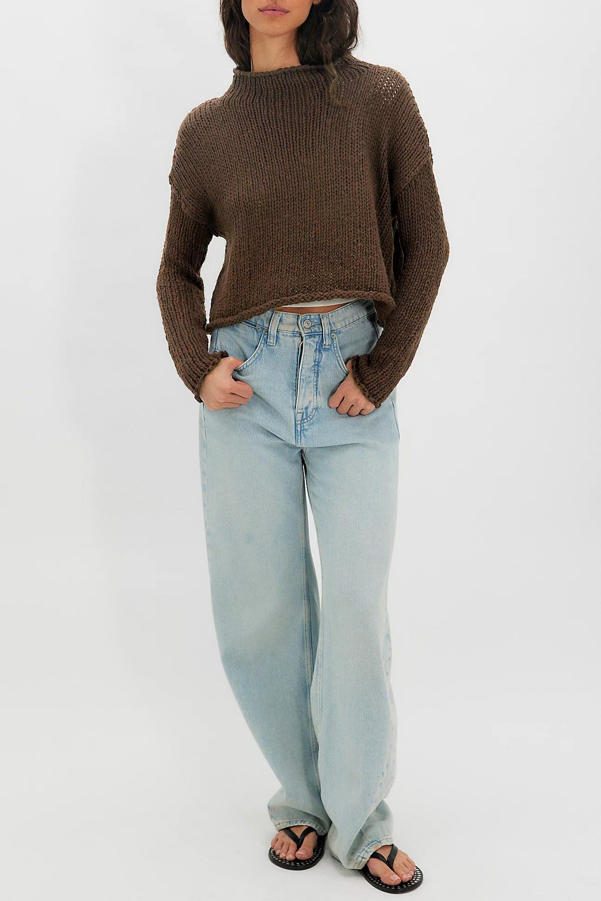 Women's Chunky Knit Cropped Crewneck Sweater