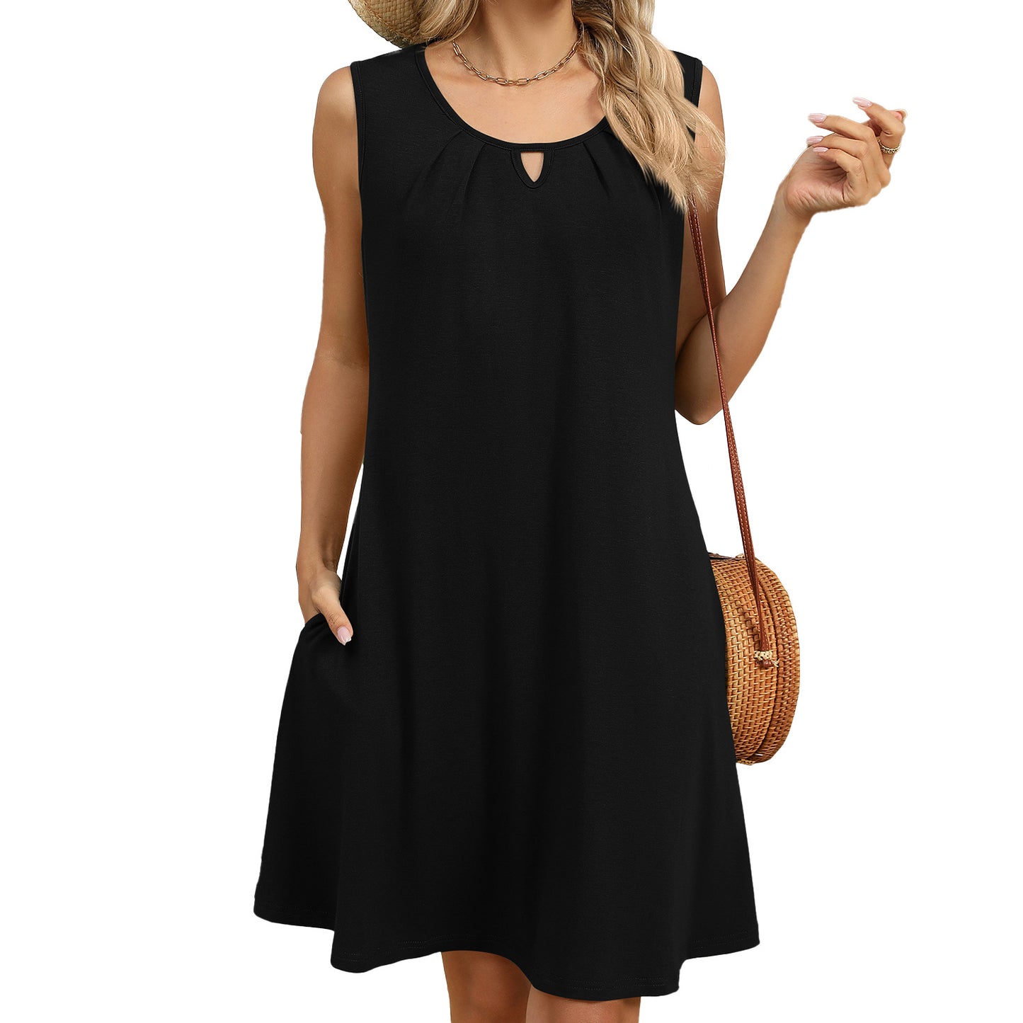 Sleeveless Summer Dress with Keyhole Neck and Pockets