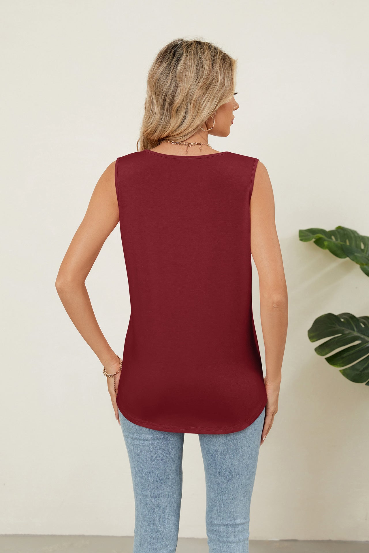 Solid Color Loose Fit Sleeveless Crew Neck Tank Top