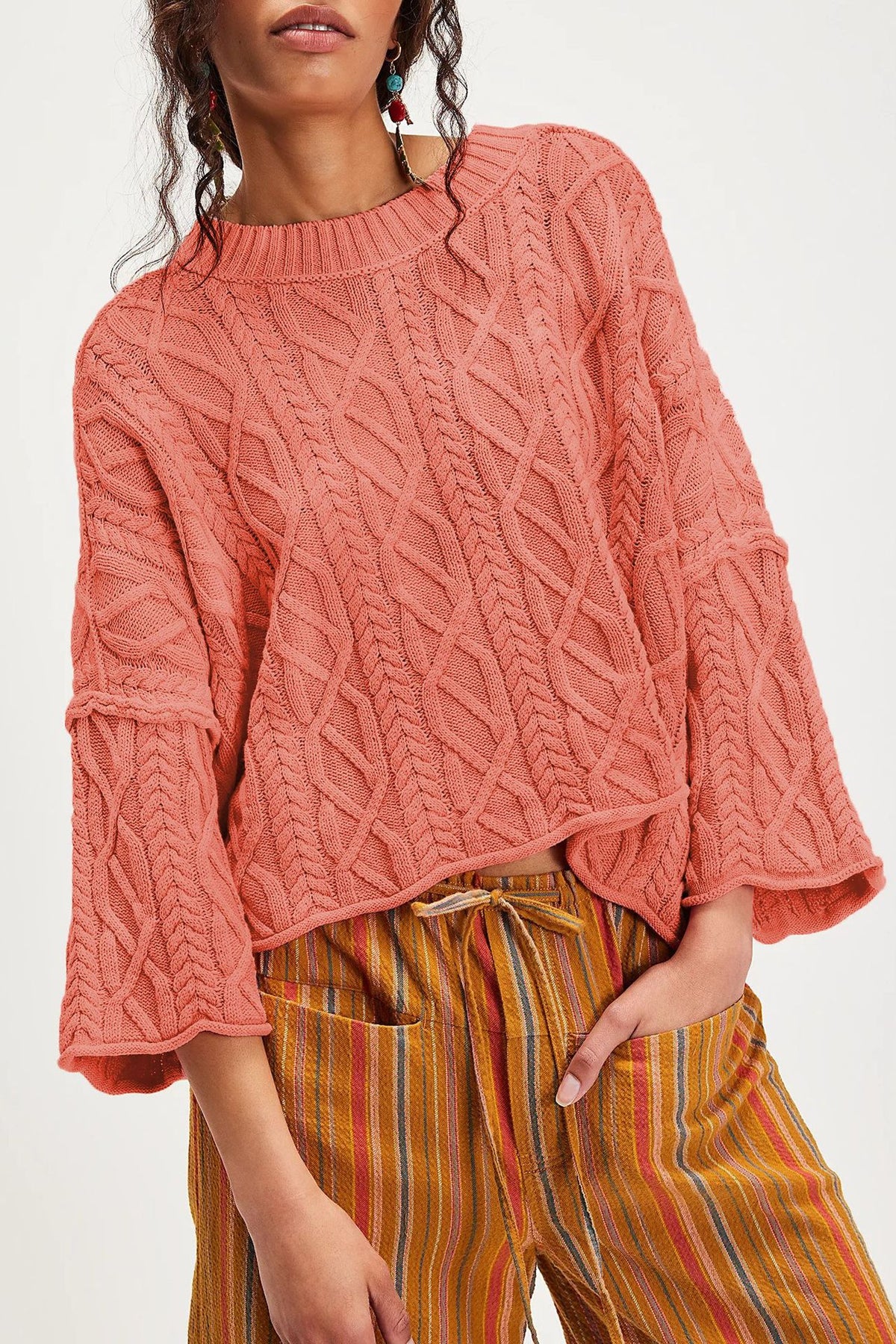 Women's Oversized Cable Knit Cropped Pullover Sweater
