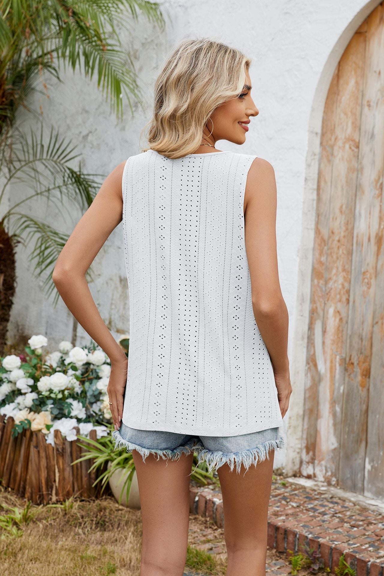 Round Neck Pleated Vest Sleeveless Top