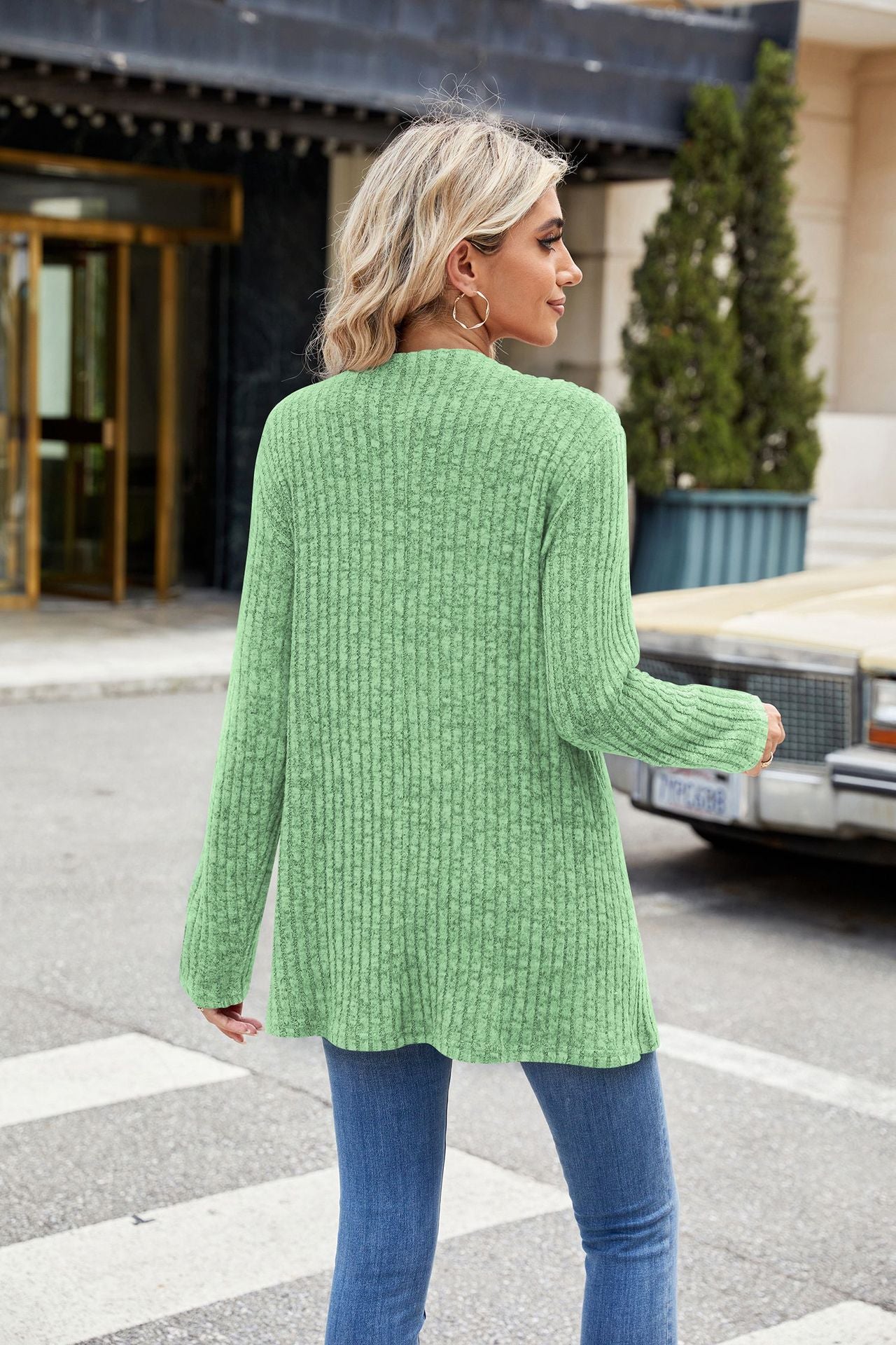 Women's Long Sleeve Loose Bottom Knit Sweater