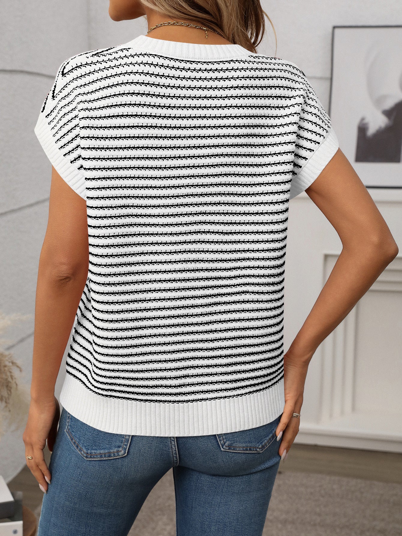 Red Stripe Lightweight Knit Short Sleeve Sweater Top