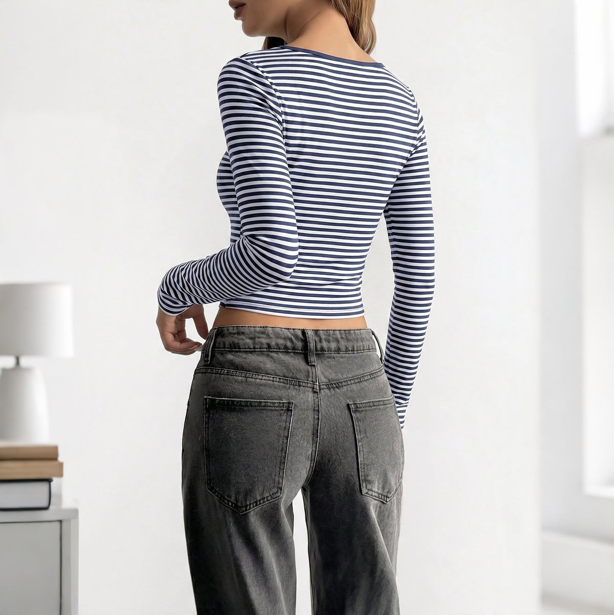 Women's Square Neck Striped Long Sleeve Crop Top