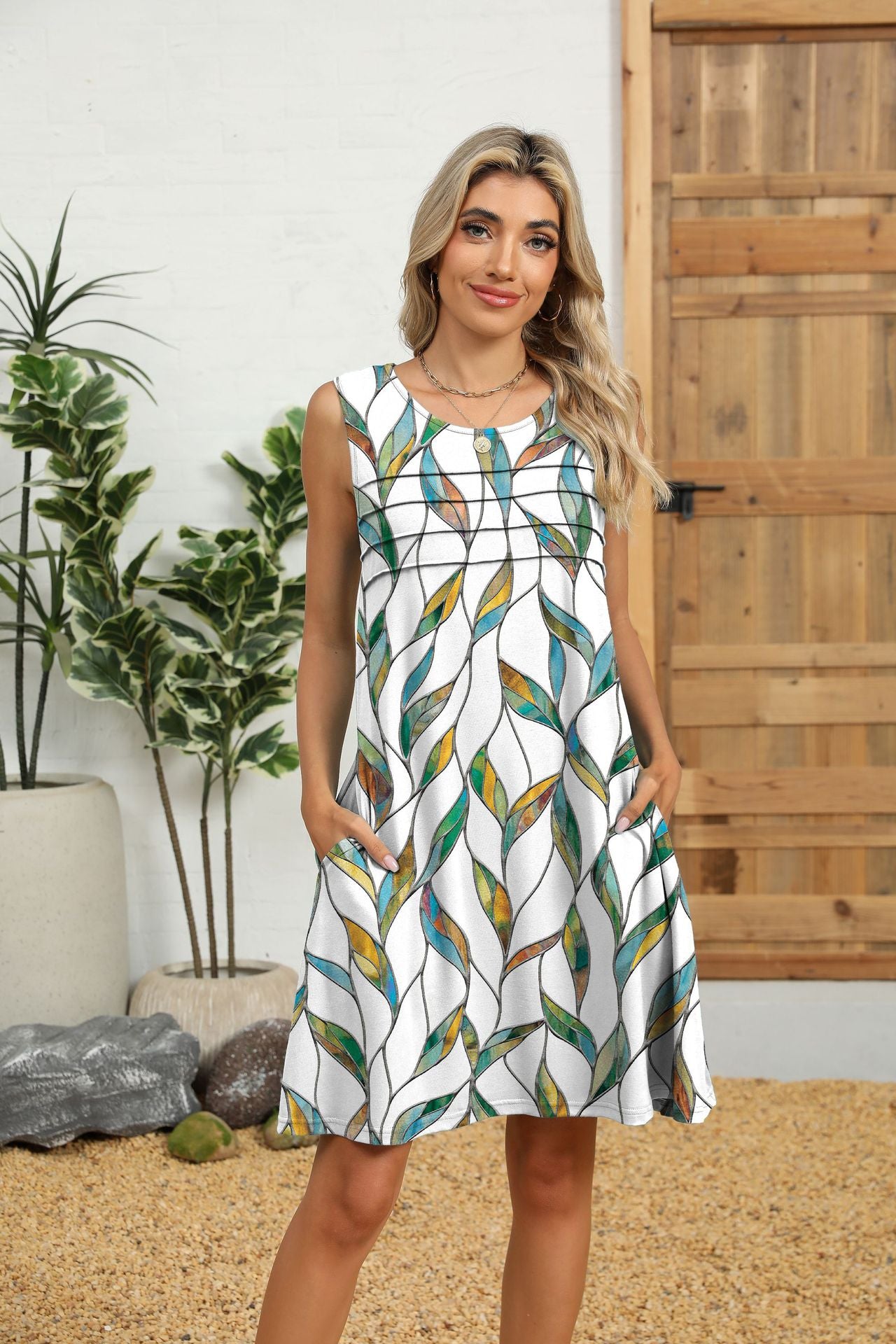Loose Fit Scoop Neck Sundress with Graphic Print