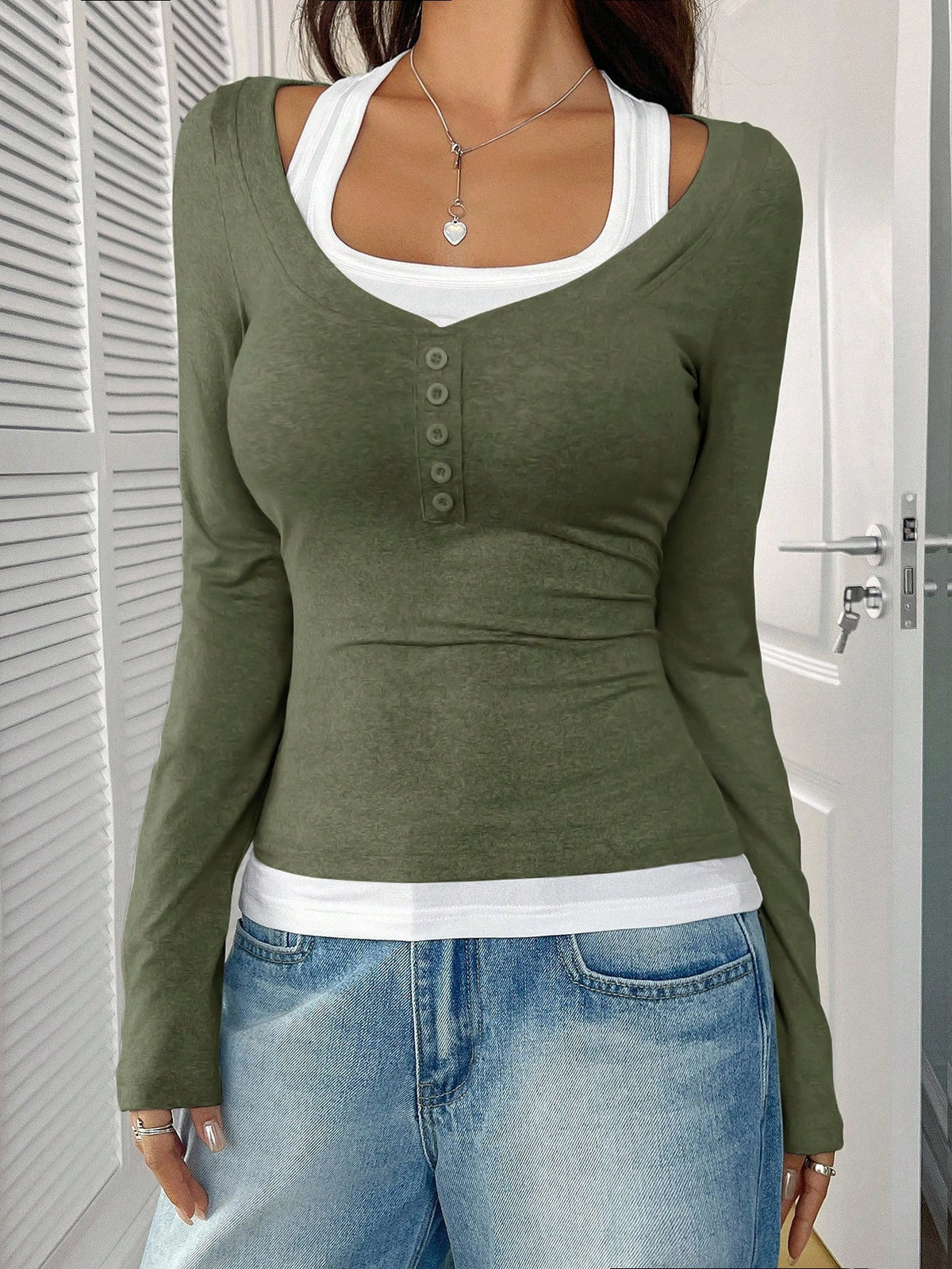 Women's Layered Color Block Henley Long Sleeve Fitted Top