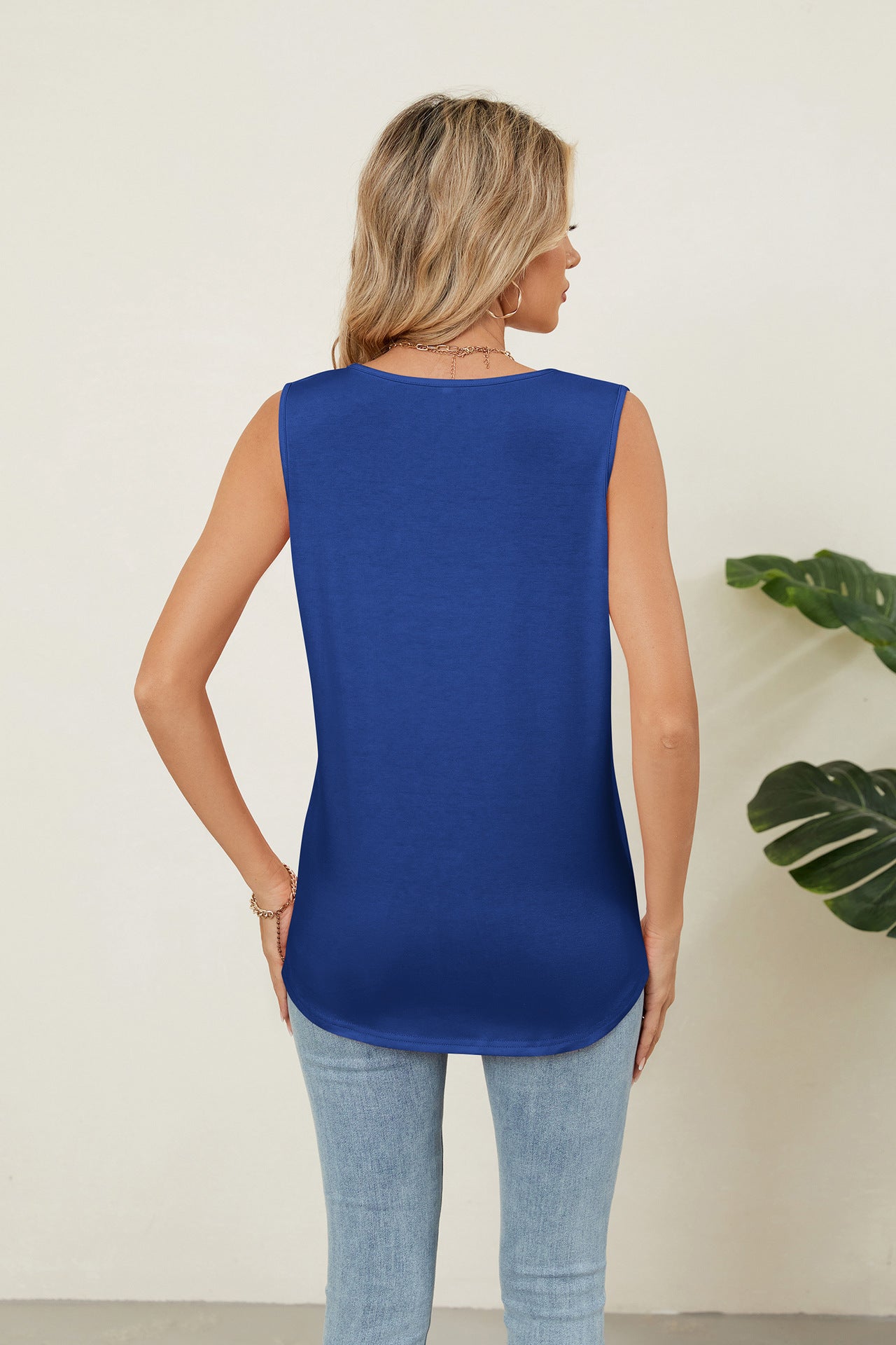 Solid Color Loose Fit Sleeveless Crew Neck Tank Top