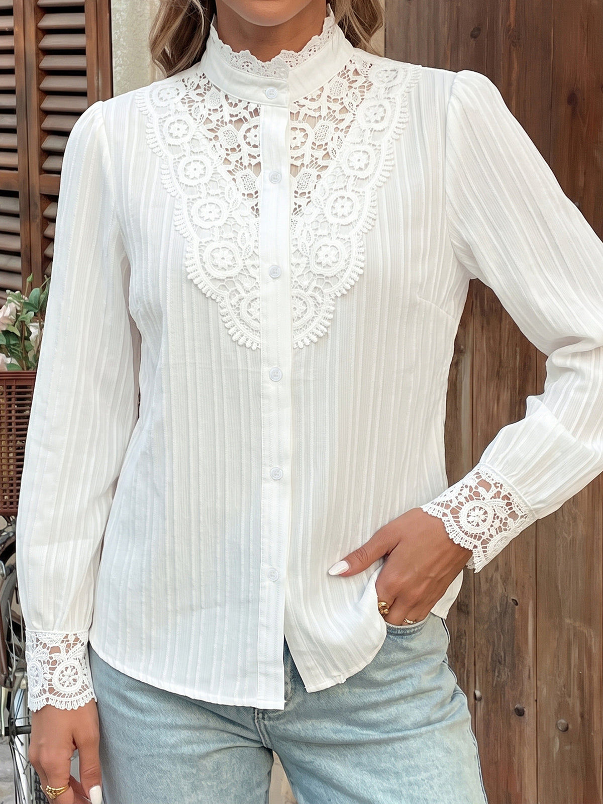 Women's Victorian Lace Mock Neck Puff Sleeve Blouse