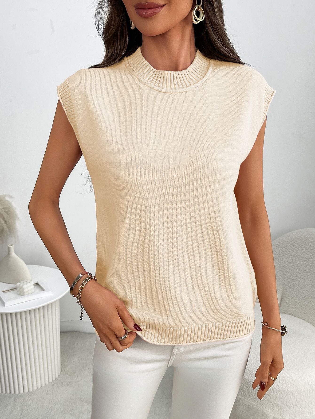 Women’s Sleeveless Knit Sweater Top Crew Neck Summer Pullover