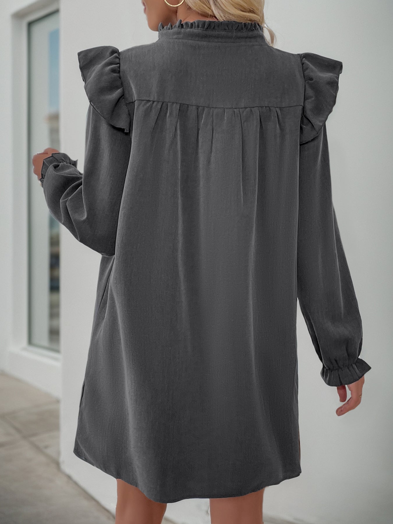 Solid Color Ruffle Edge Long-sleeved Stand-up Collar Dress