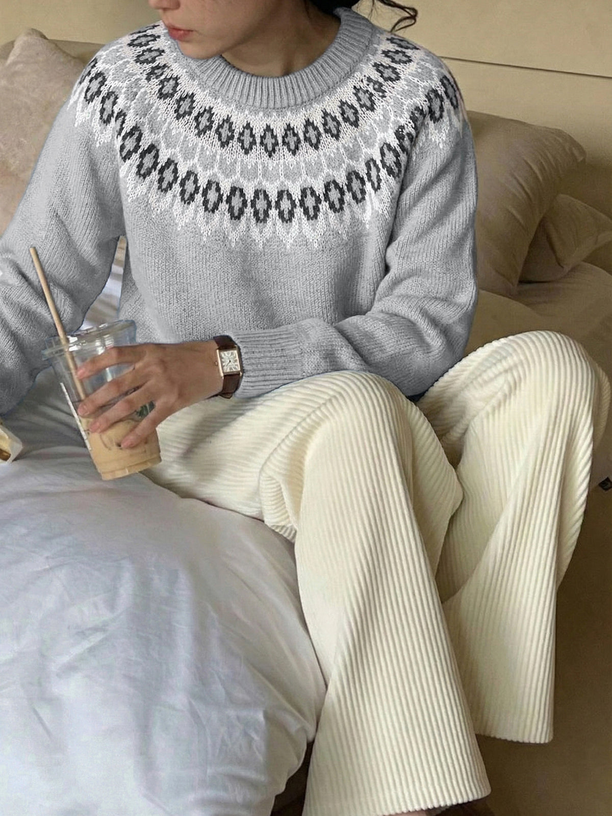 Women's Fair Isle Crew Neck Long Sleeve Knit Sweater