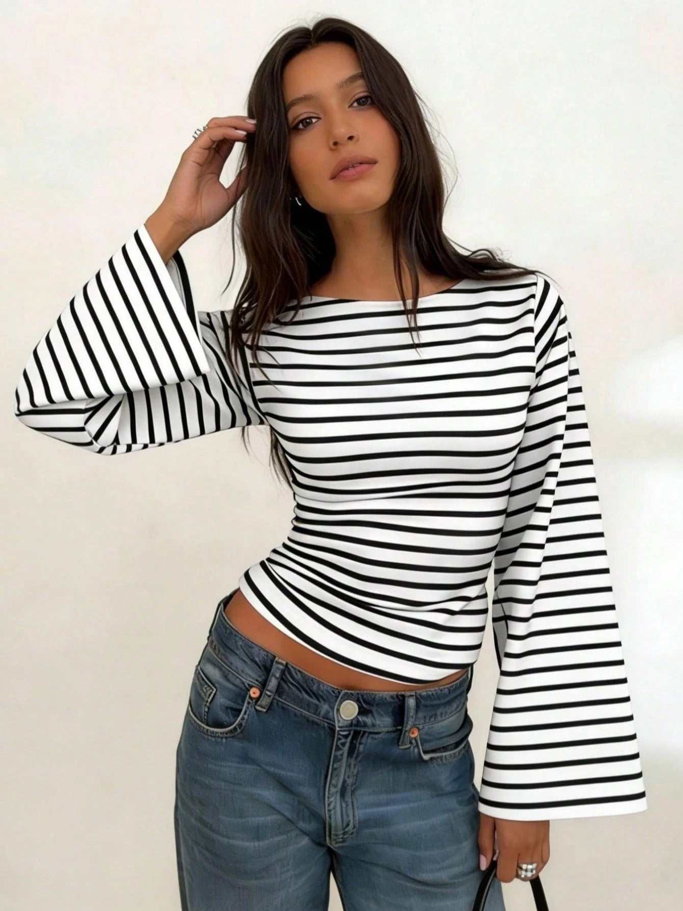 Women's Y2K Striped Bell Sleeve Fitted Crop Top Casual Tee