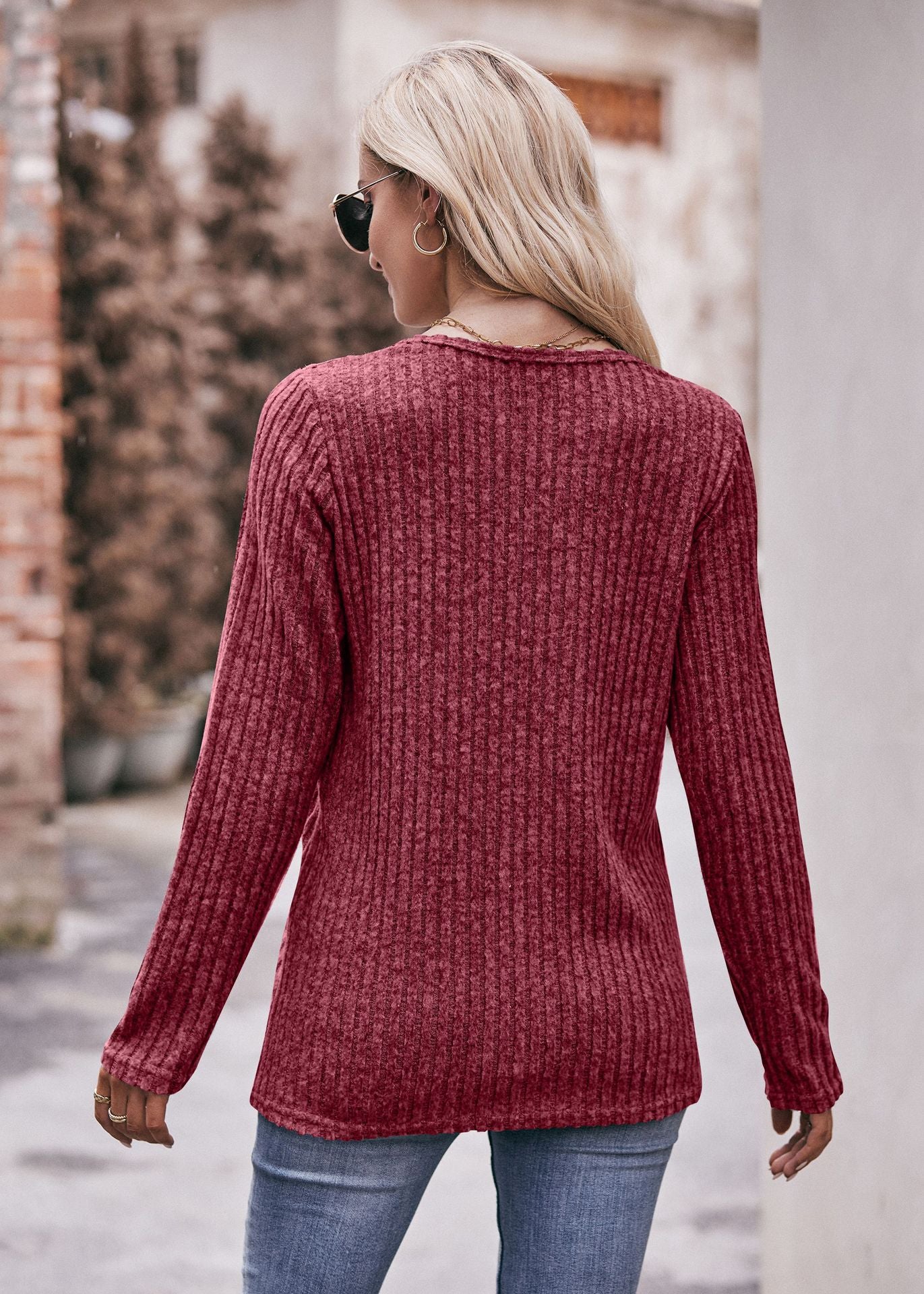 Women's Solid Color Crew Neck Slit Button