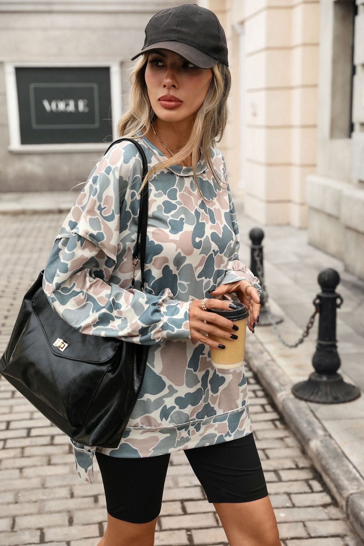 Women's Oversized Camo Crewneck Long Sleeve Sweatshirt