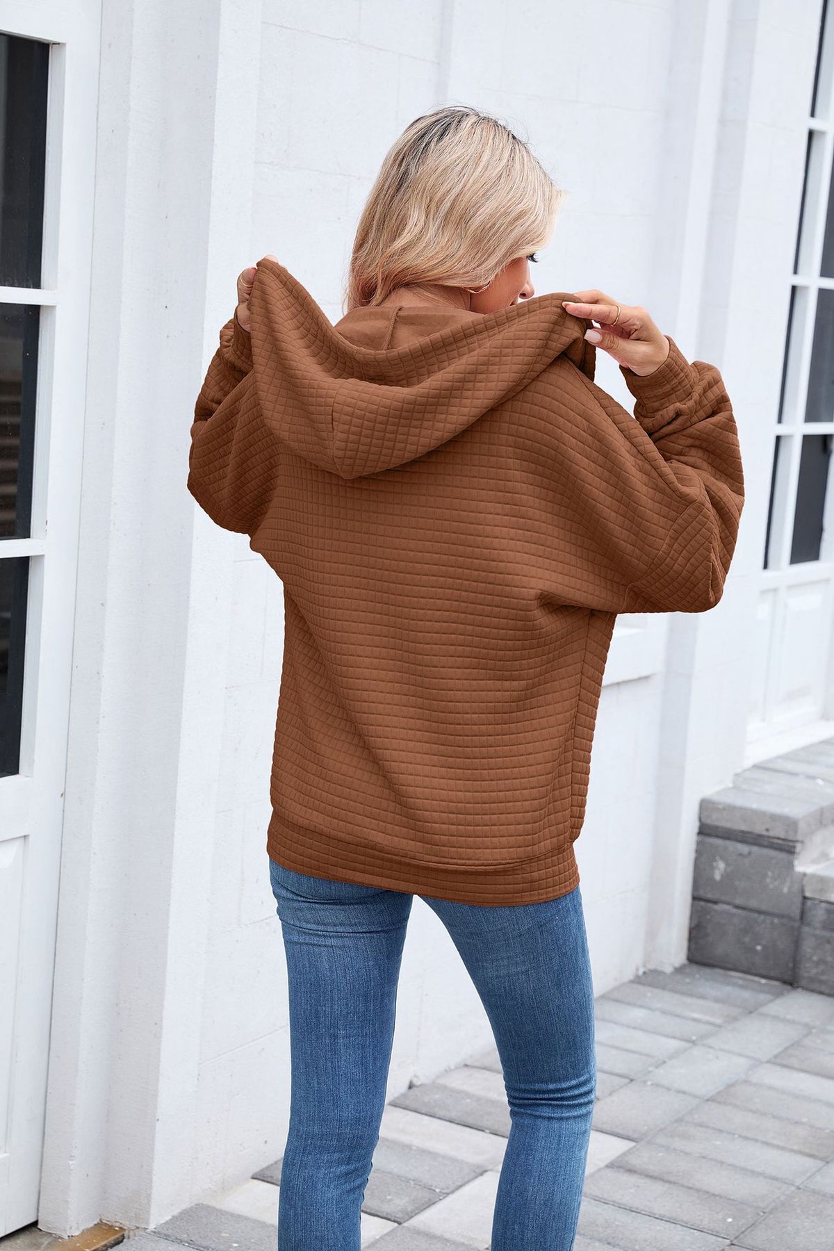 Women's Oversized Quilted Zip-Up Hoodie Jacket Pockets