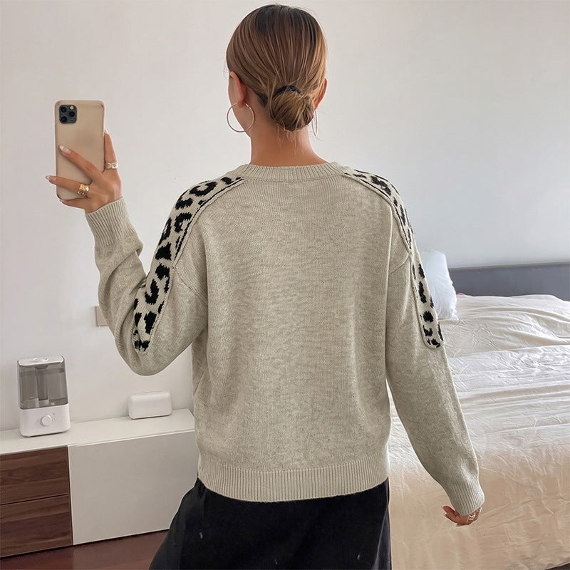 Leopard Contrast Knit Sweater Crew Neck Long Sleeve