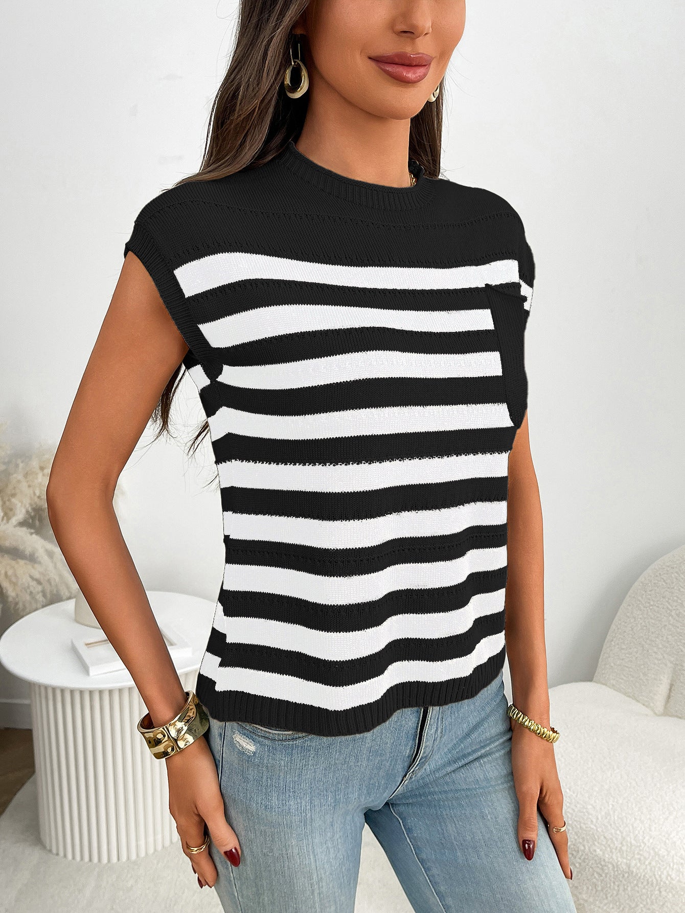 Women’s Striped Knit Top Crew Neck Sleeveless Summer Tee