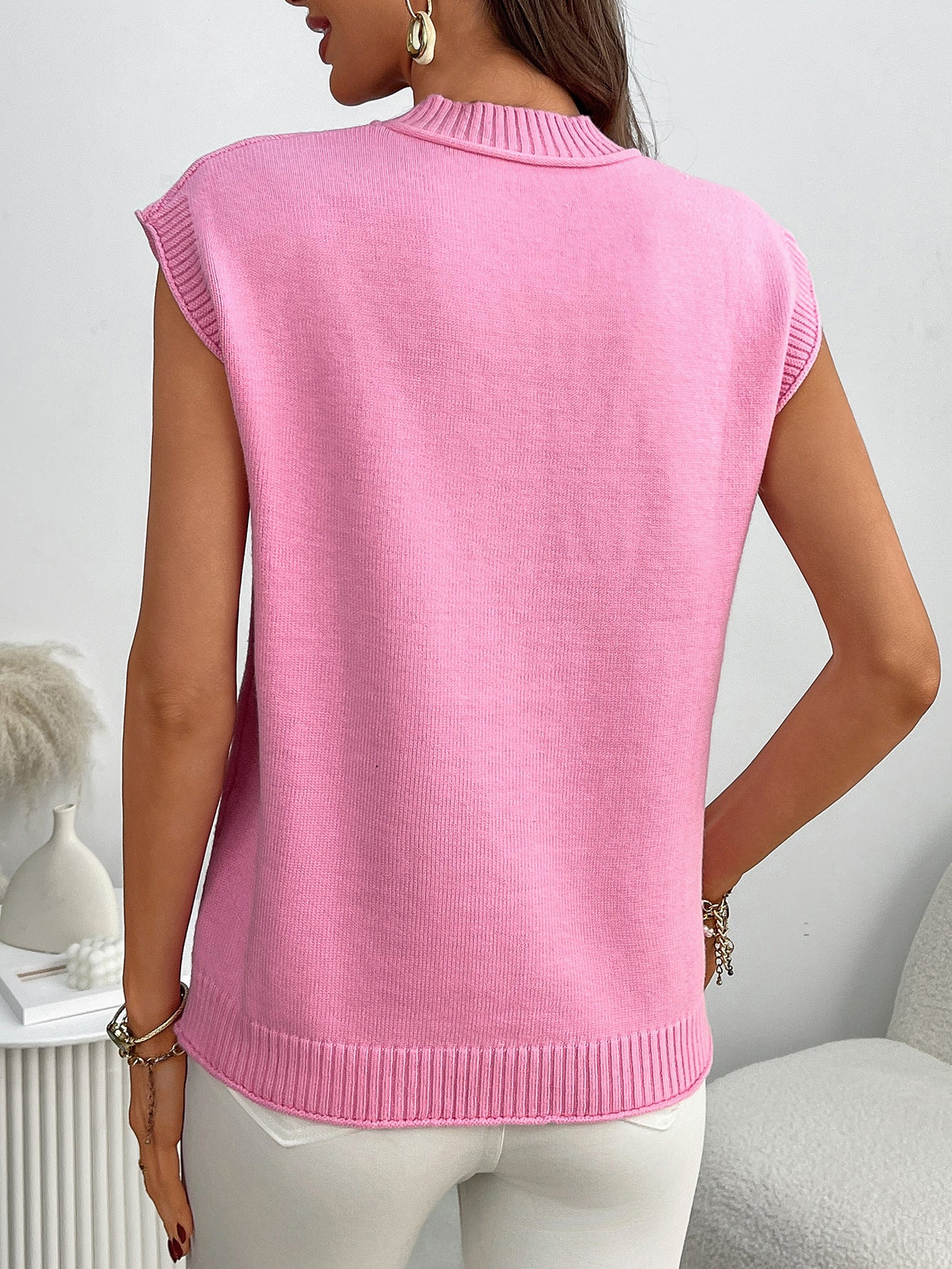 Women’s Sleeveless Knit Sweater Top Crew Neck Summer Pullover