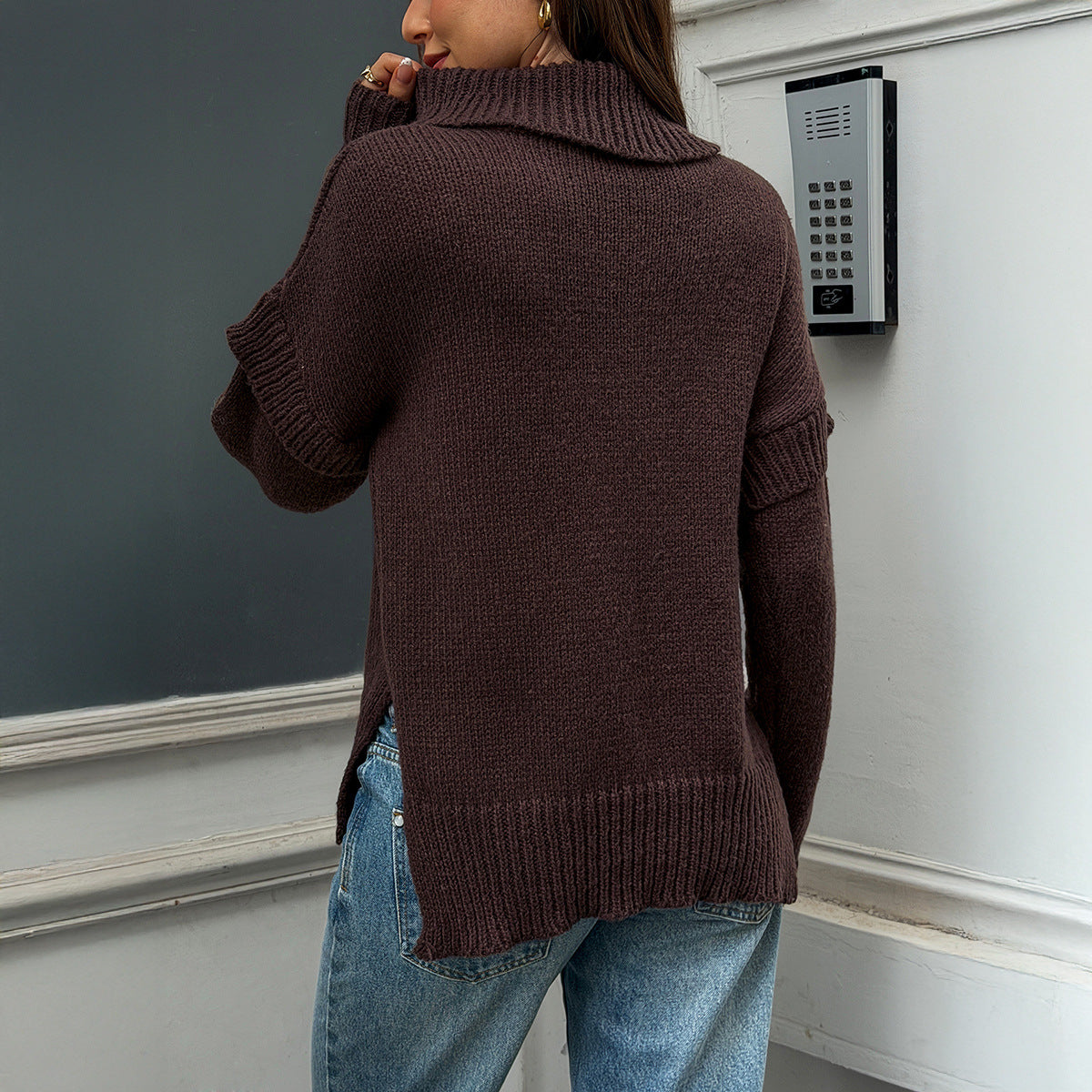 Women's Brown Chunky Knit Turtleneck Sweater