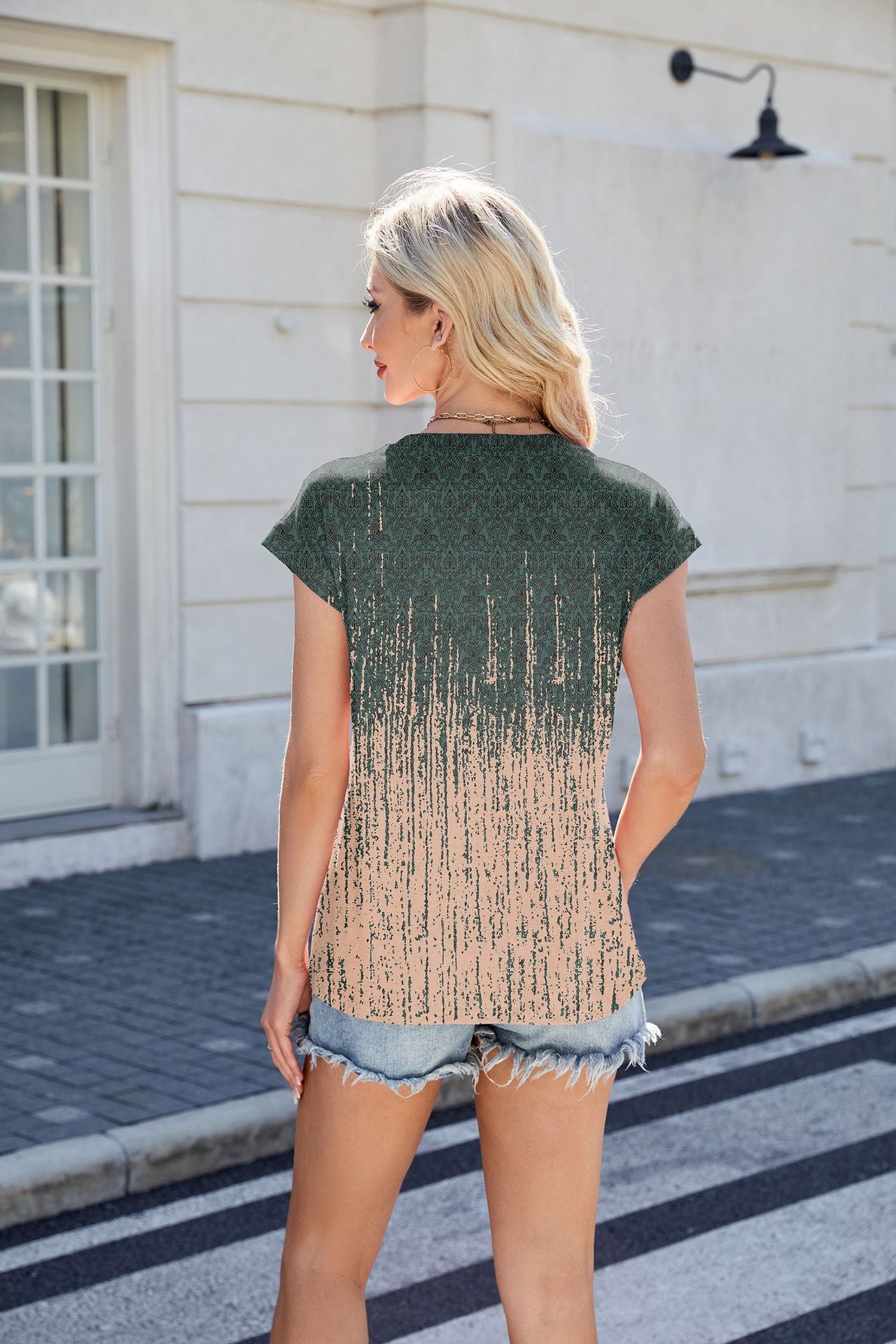 Printed Short Sleeve Round Neck Tee for Women