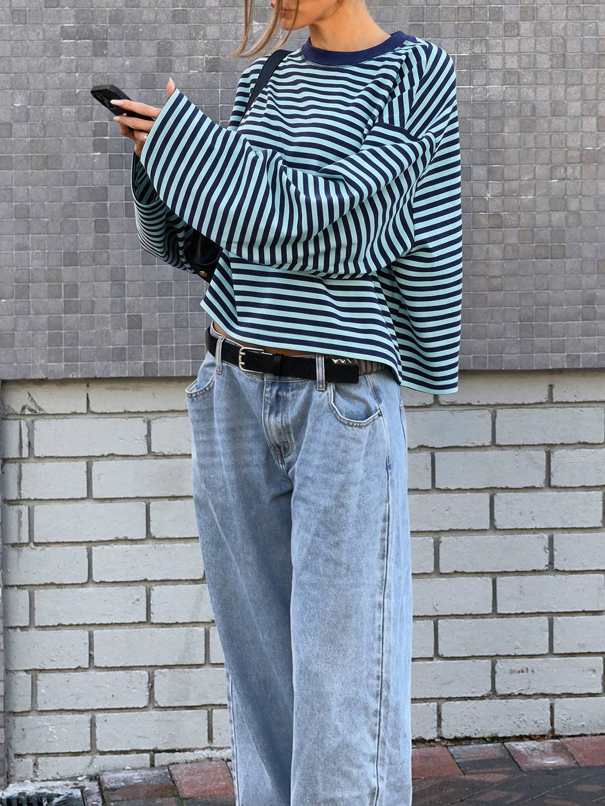 Women's Oversized Striped Long Sleeve Pocket T-Shirt