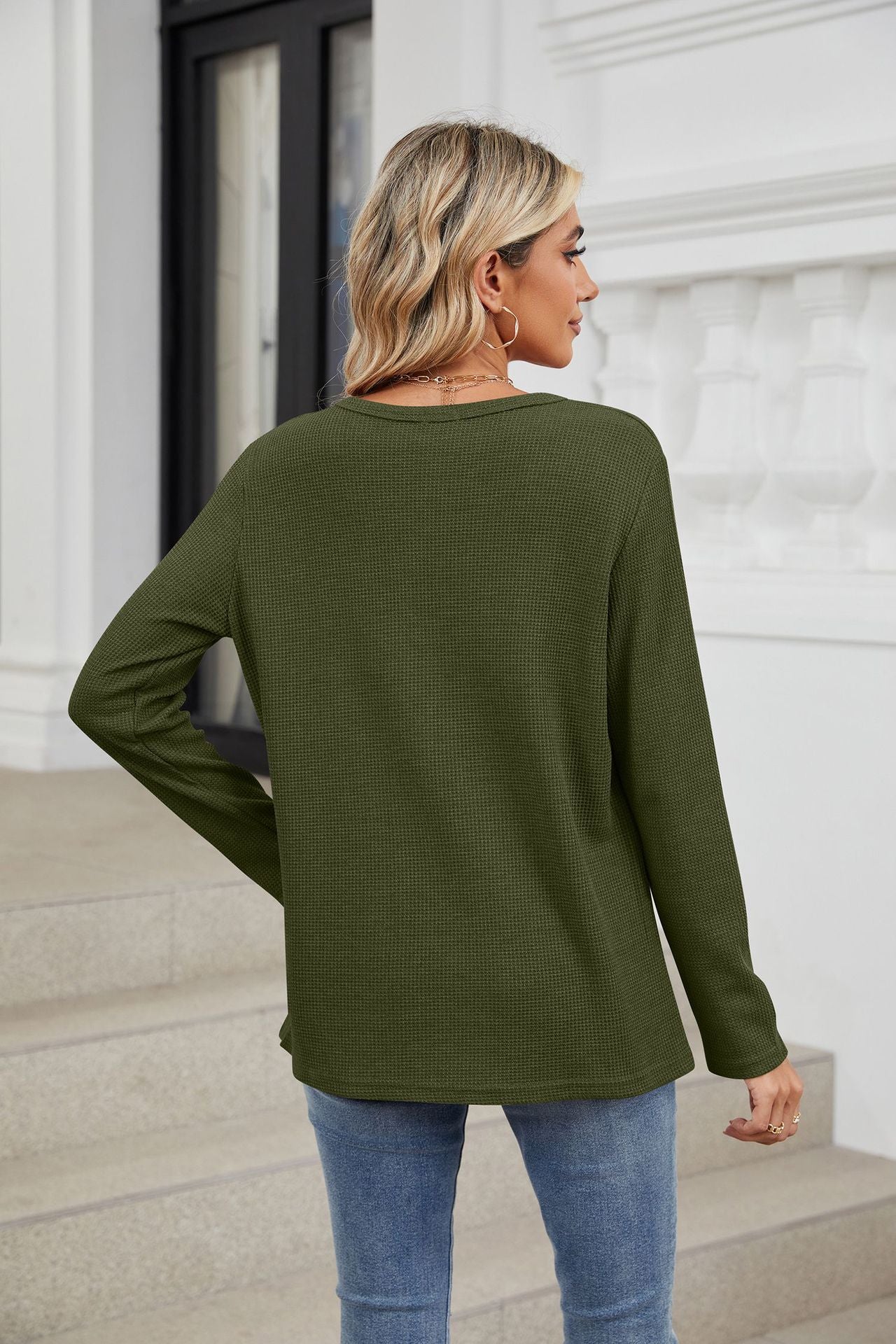 Loose V-neck Long-sleeved Solid Color Casual T-shirt