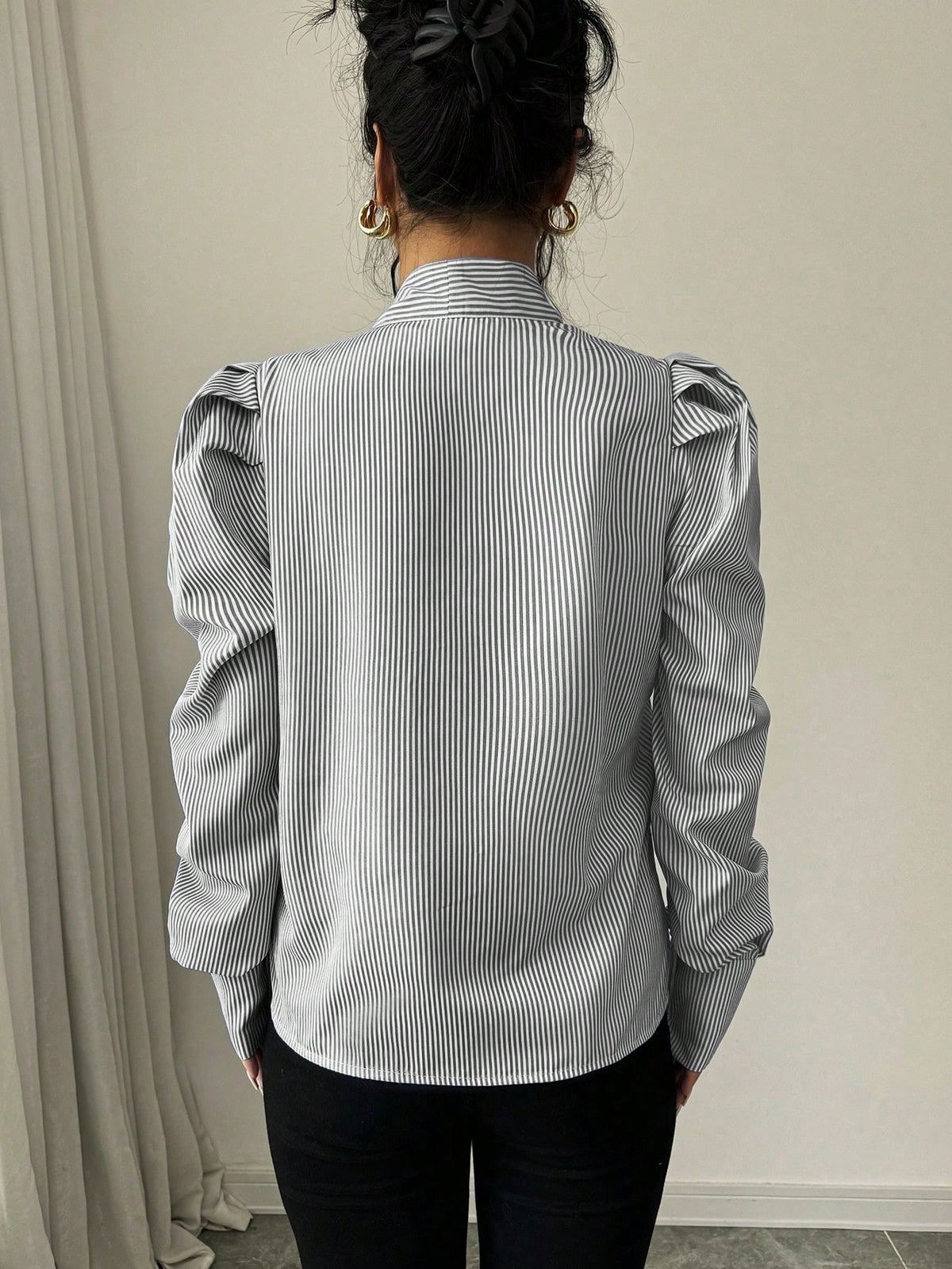 Striped Tie Neck Puff Sleeve Blouse Top