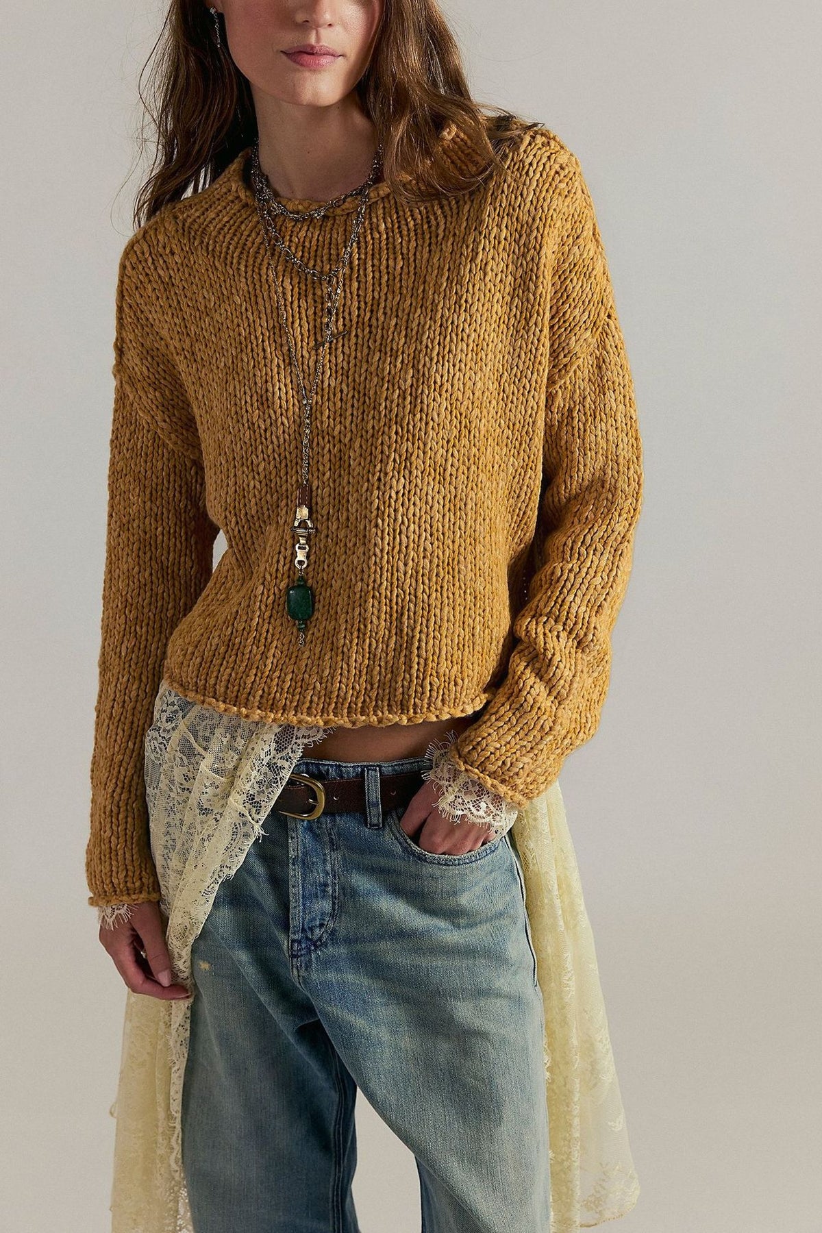Women's Chunky Knit Cropped Crewneck Sweater