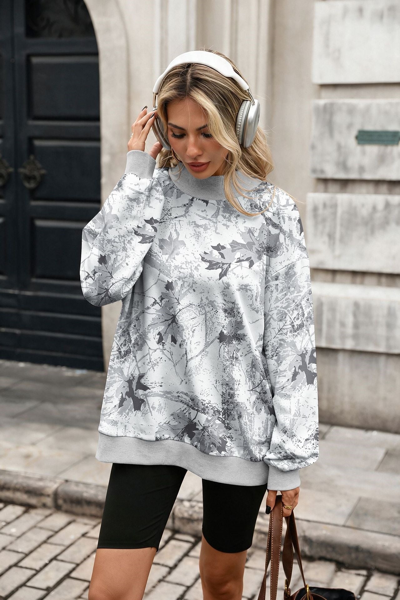 Camo Print Oversized Crew Neck Pullover Sweatshirt