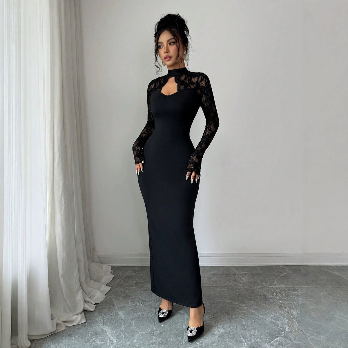Women's Lace Sleeve Cutout Bodycon Maxi Dress