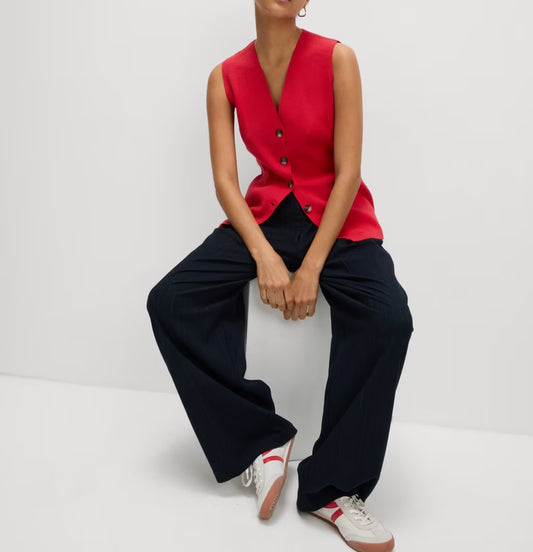 Women's Soft Knit V-Neck Button-Front Slim Waistcoat Vest