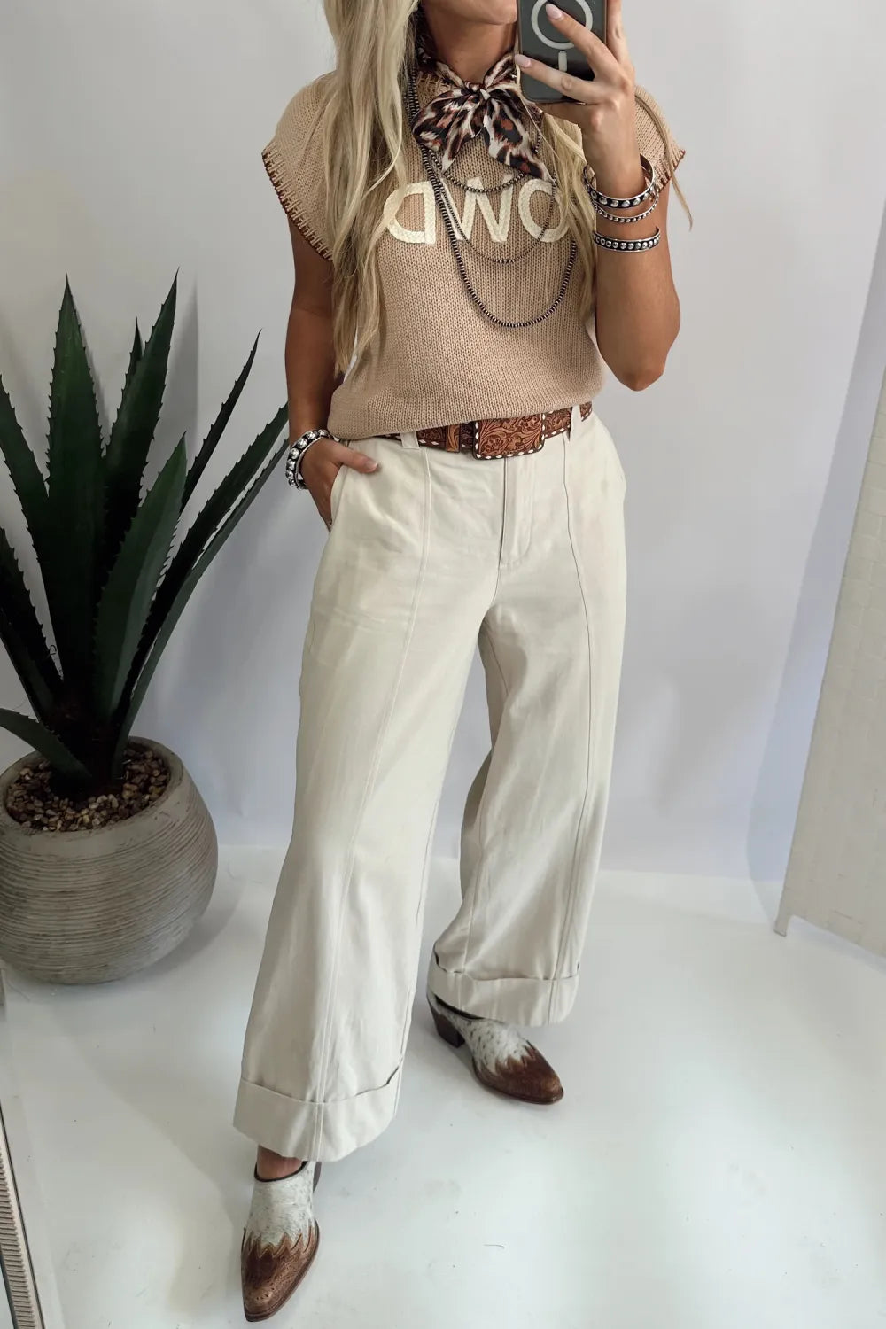 Parchment Contrast Trim Short Sleeve Knit HOWDY Western Sweater