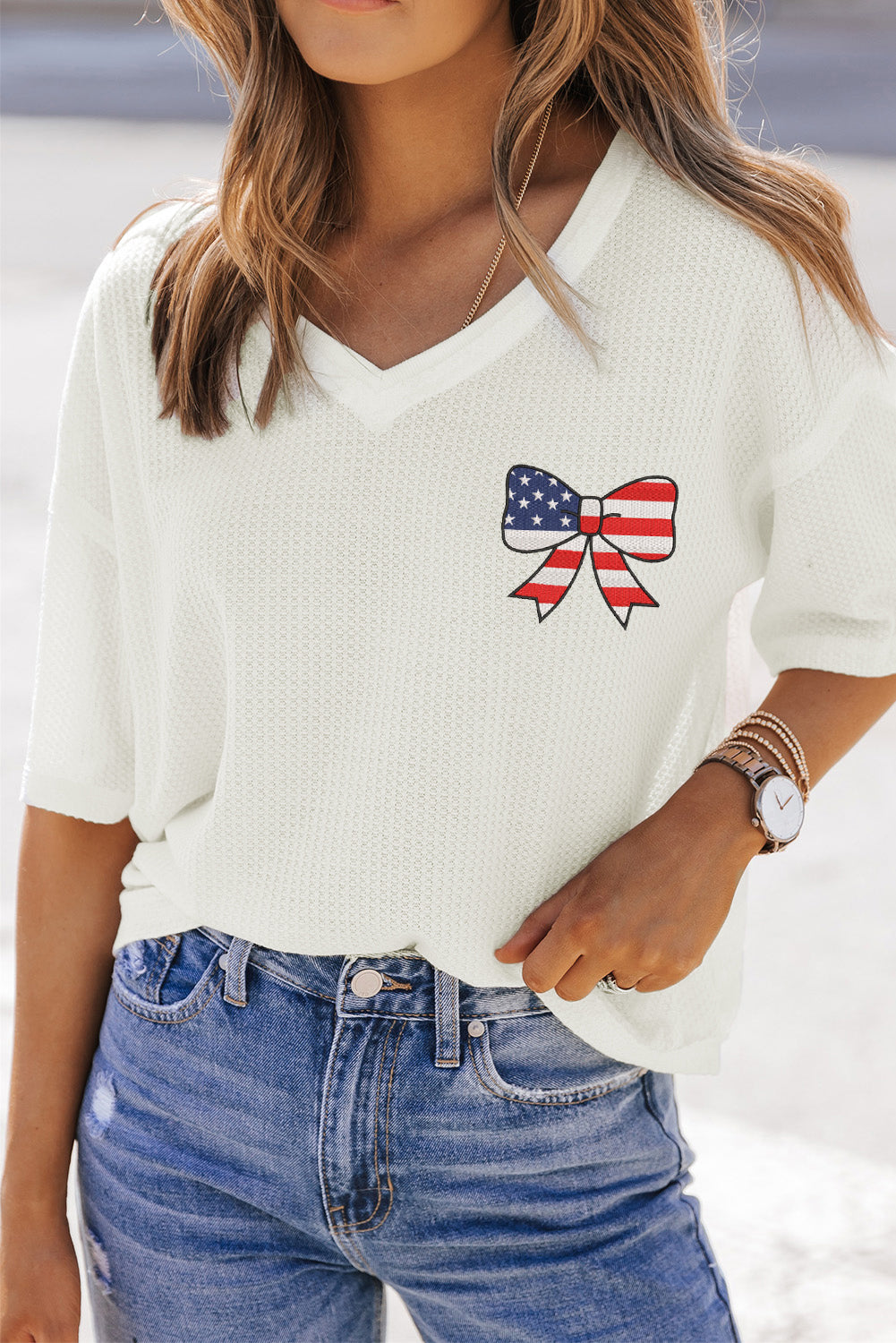 White Embroidered Stars Stripes Bowknot Logo Textured Knit T Shirt
