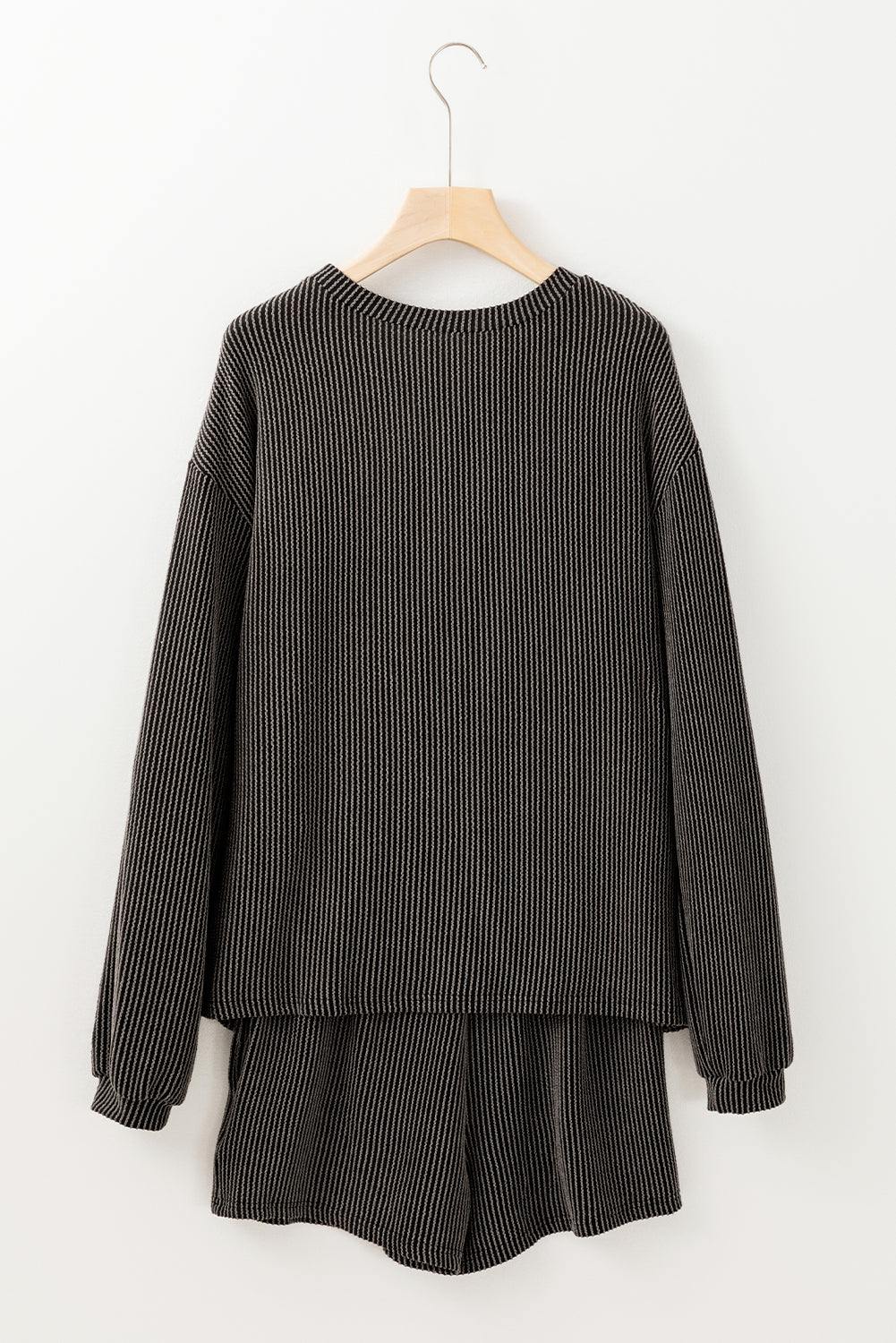 Bowknot Patched Pattern Corded Long Sleeve Top and Shorts Outfit
