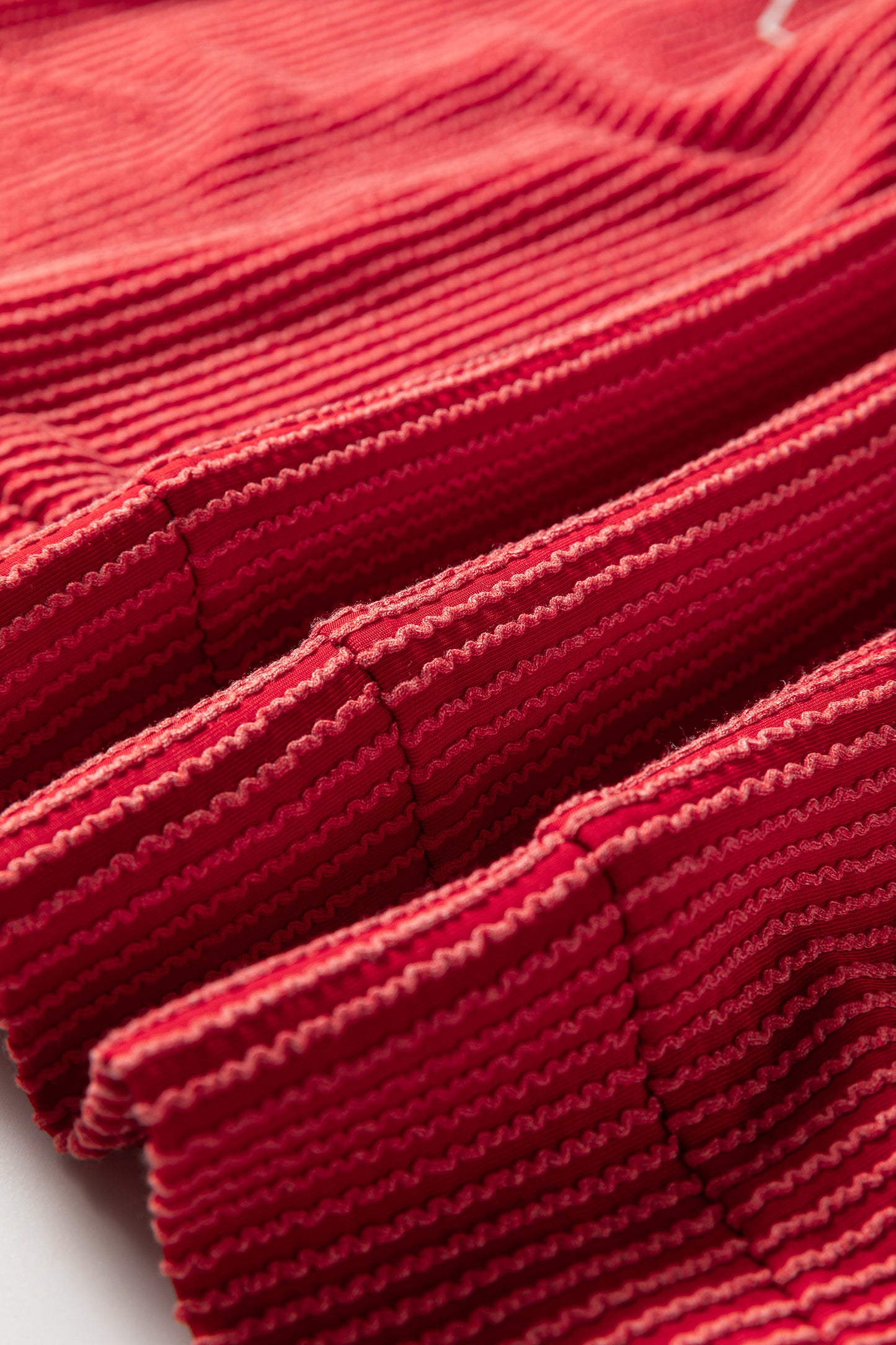 Evergreen Twisted Rib Outlined Merry Letter Graphic Loose Long Sleeve Top