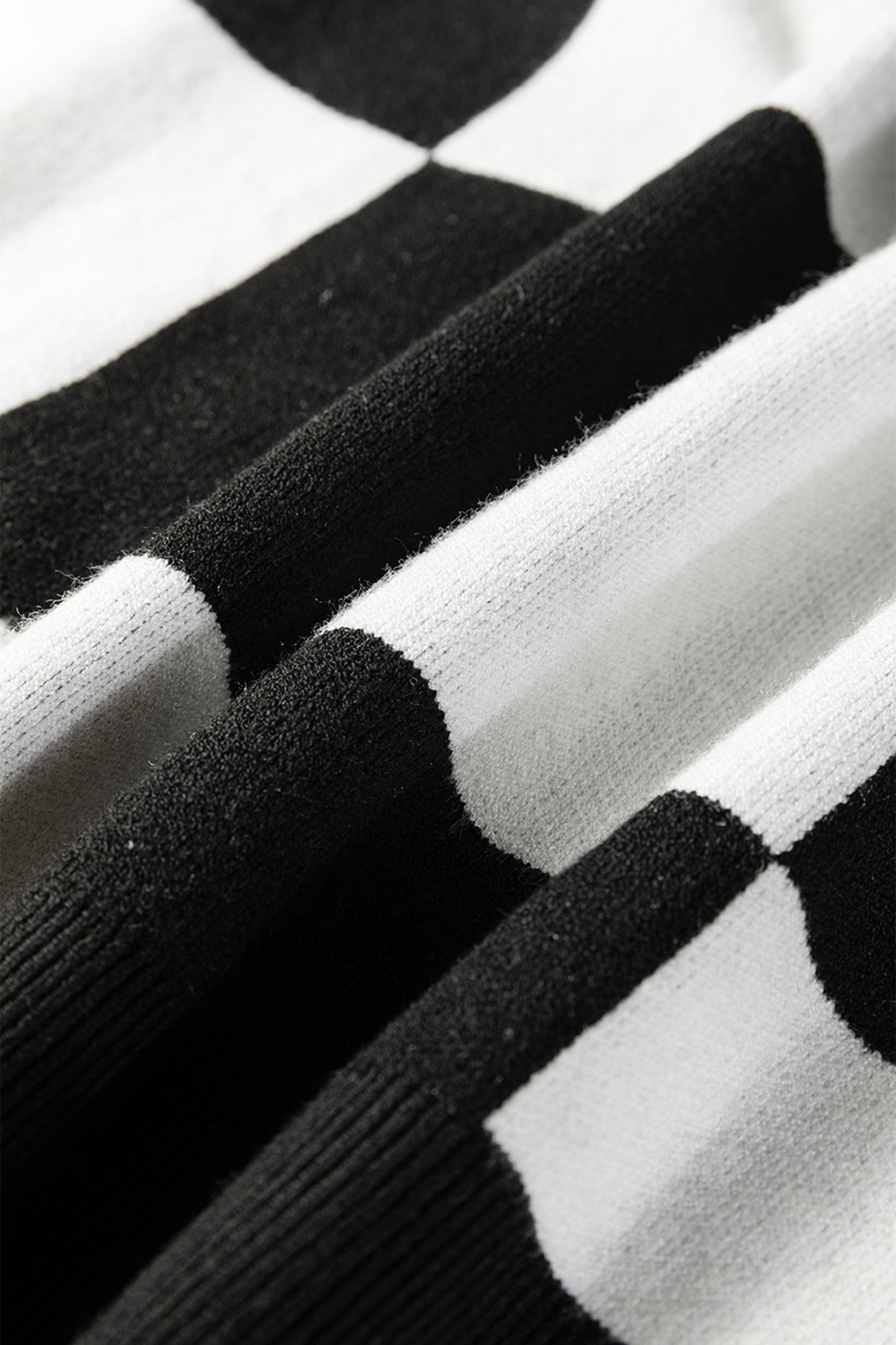 Checkered Pattern Loose Drop Shoulder Half Sleeve Sweater