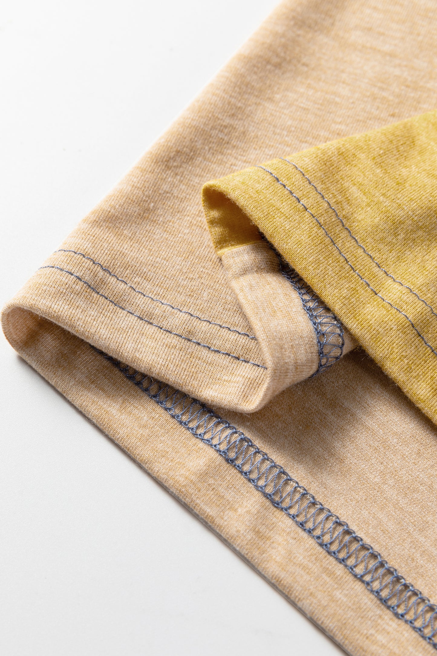 Four Leaf Clover Exposed Stitching Colorblock V Neck Long Sleeve Top