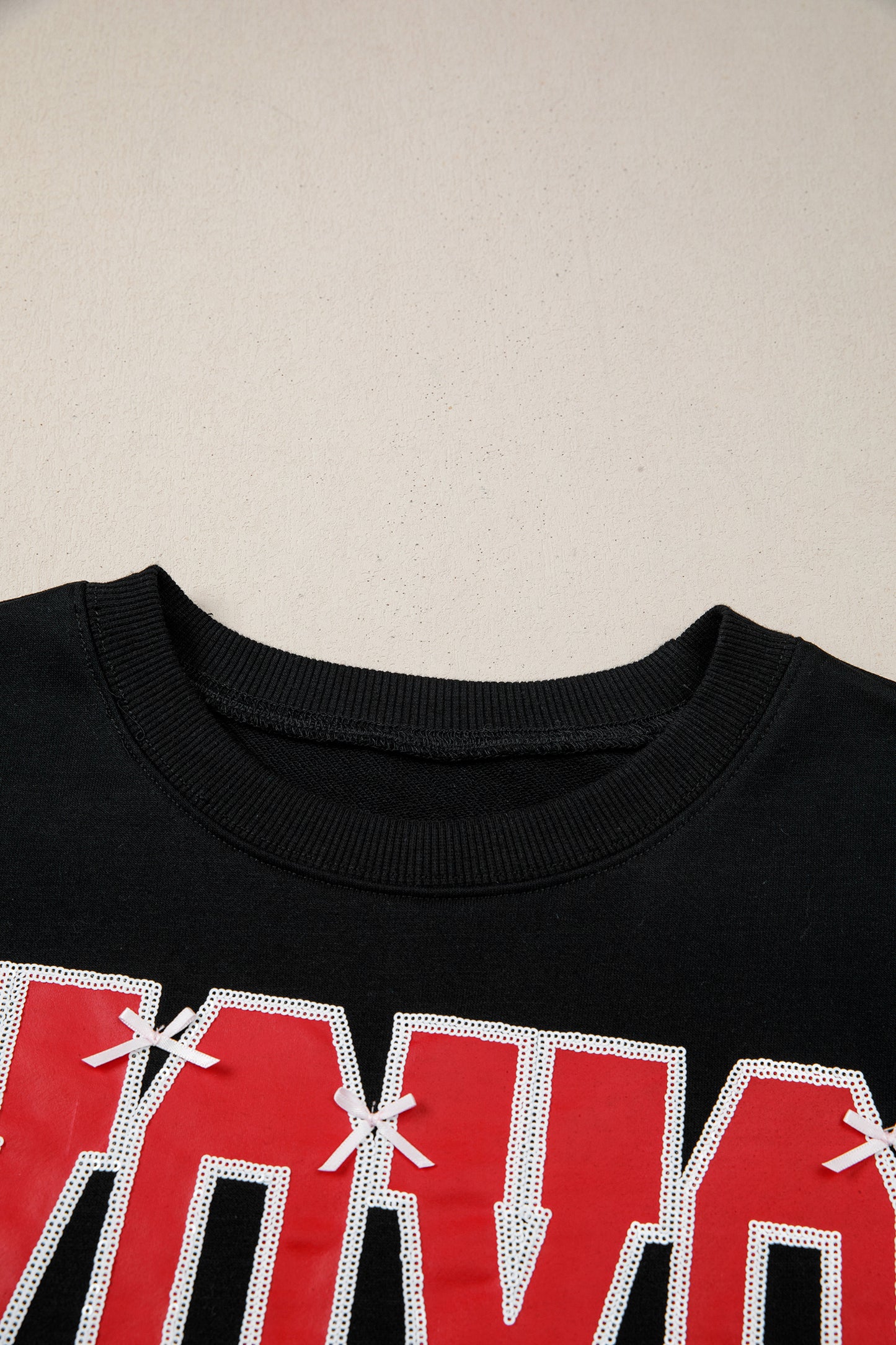 Pink Bow Sequin XOXO Letter Graphic Exposed Seam Baggy Sweatshirt