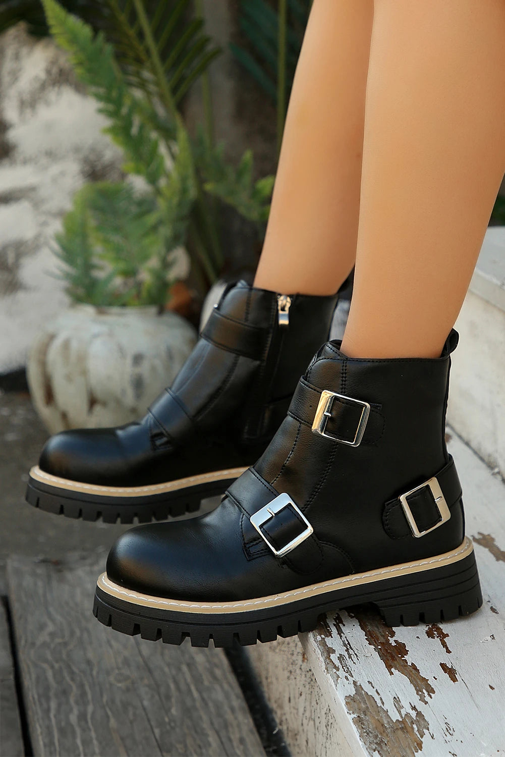 Color black PU Leather Triple Buckle Strap Detail Preppy Combat Boots