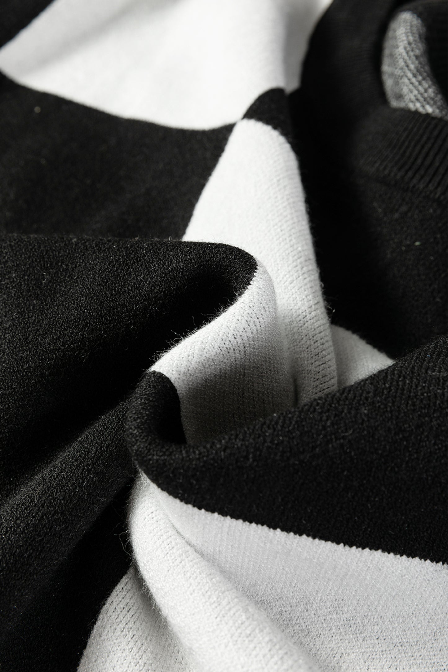 Checkered Pattern Loose Drop Shoulder Half Sleeve Sweater