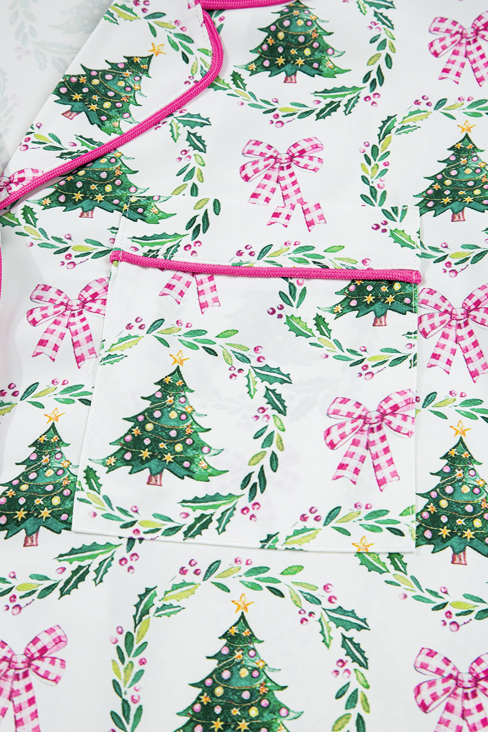 White Christmas Fashion Print Velvet Trim Bow Knot Pajama 2pcs Short Set