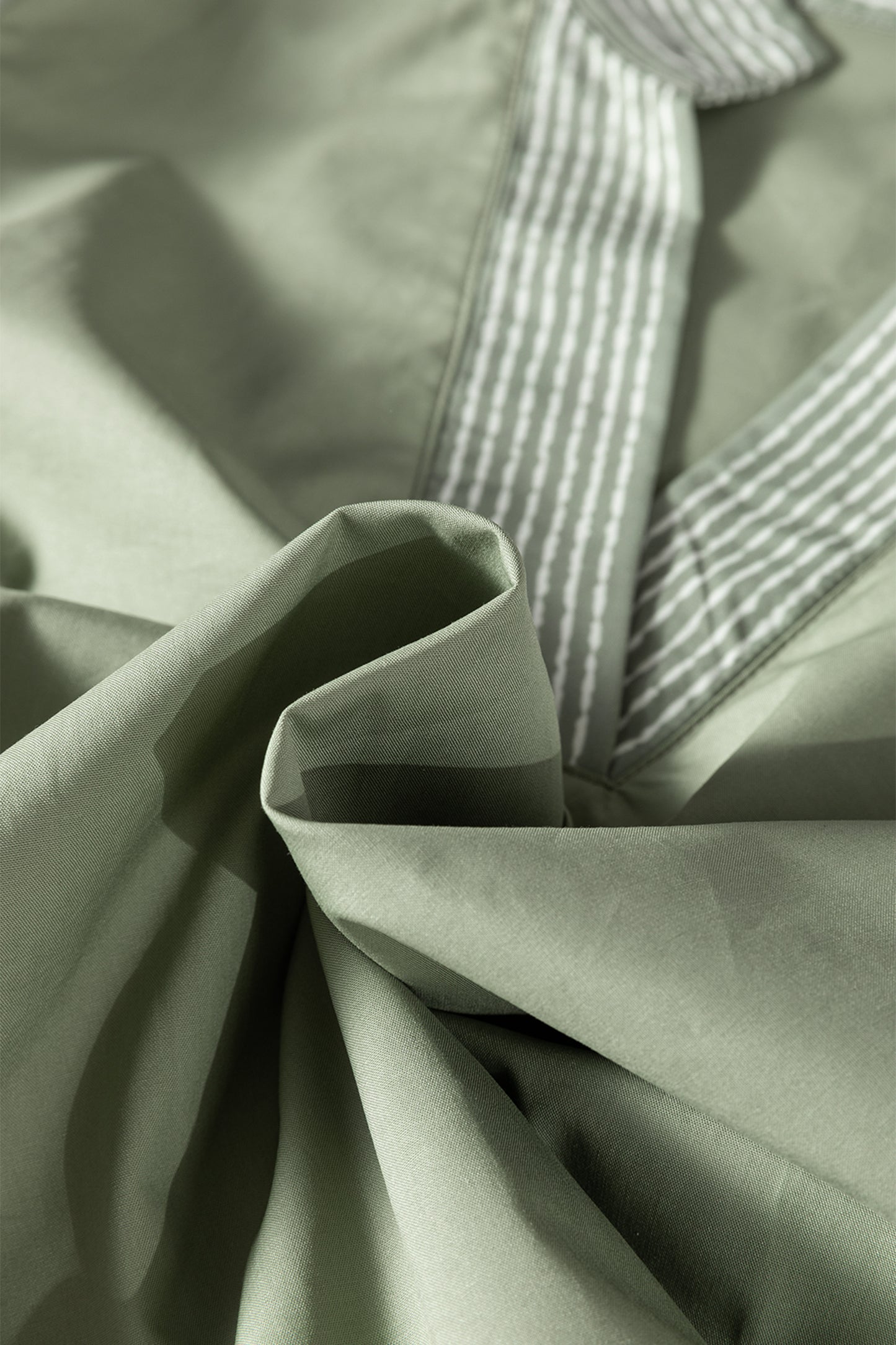 Grass Green Floral Puff Sleeve Contrast V Neck Patchwork Blouse