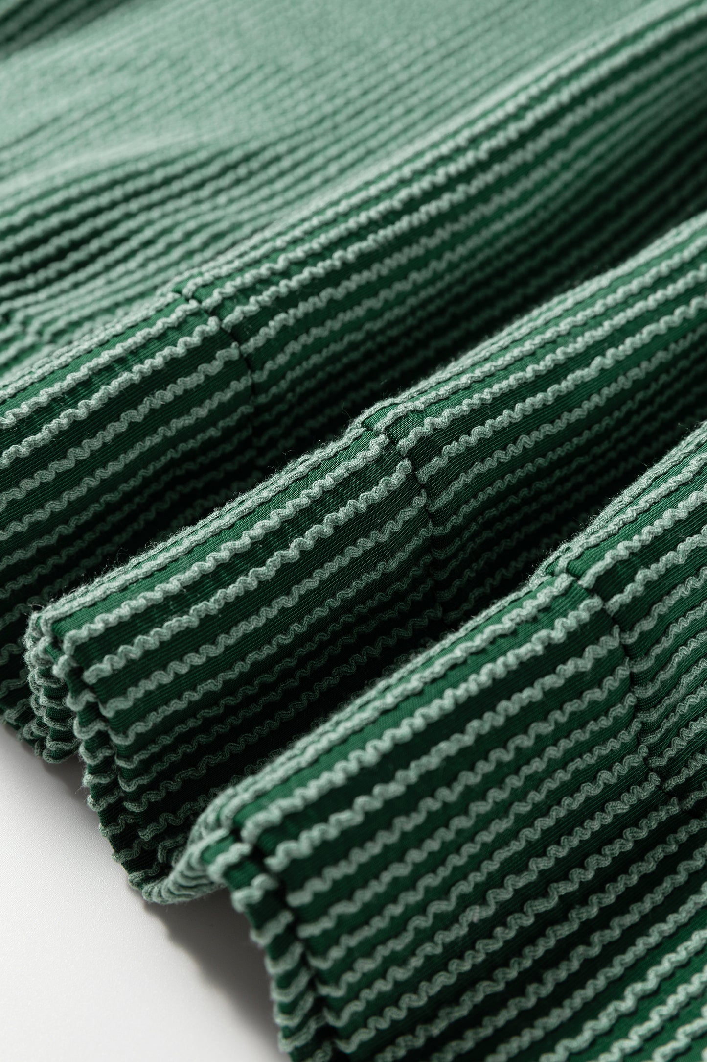 Evergreen Twisted Rib Outlined Merry Letter Graphic Loose Long Sleeve Top