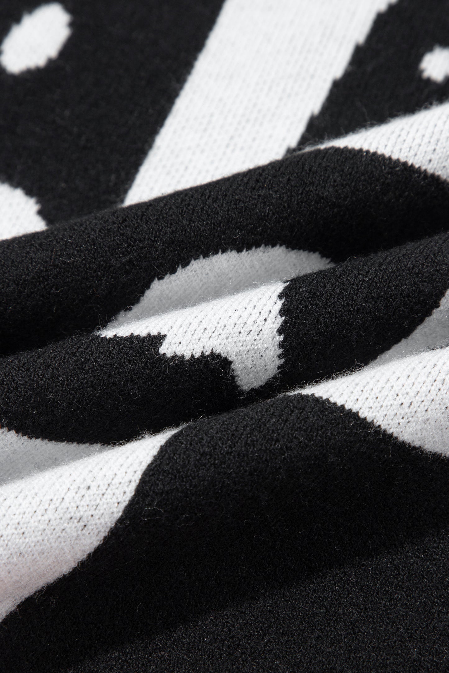 White Geometric Ghost Color Block Trim Short Sleeve Knit Sweater